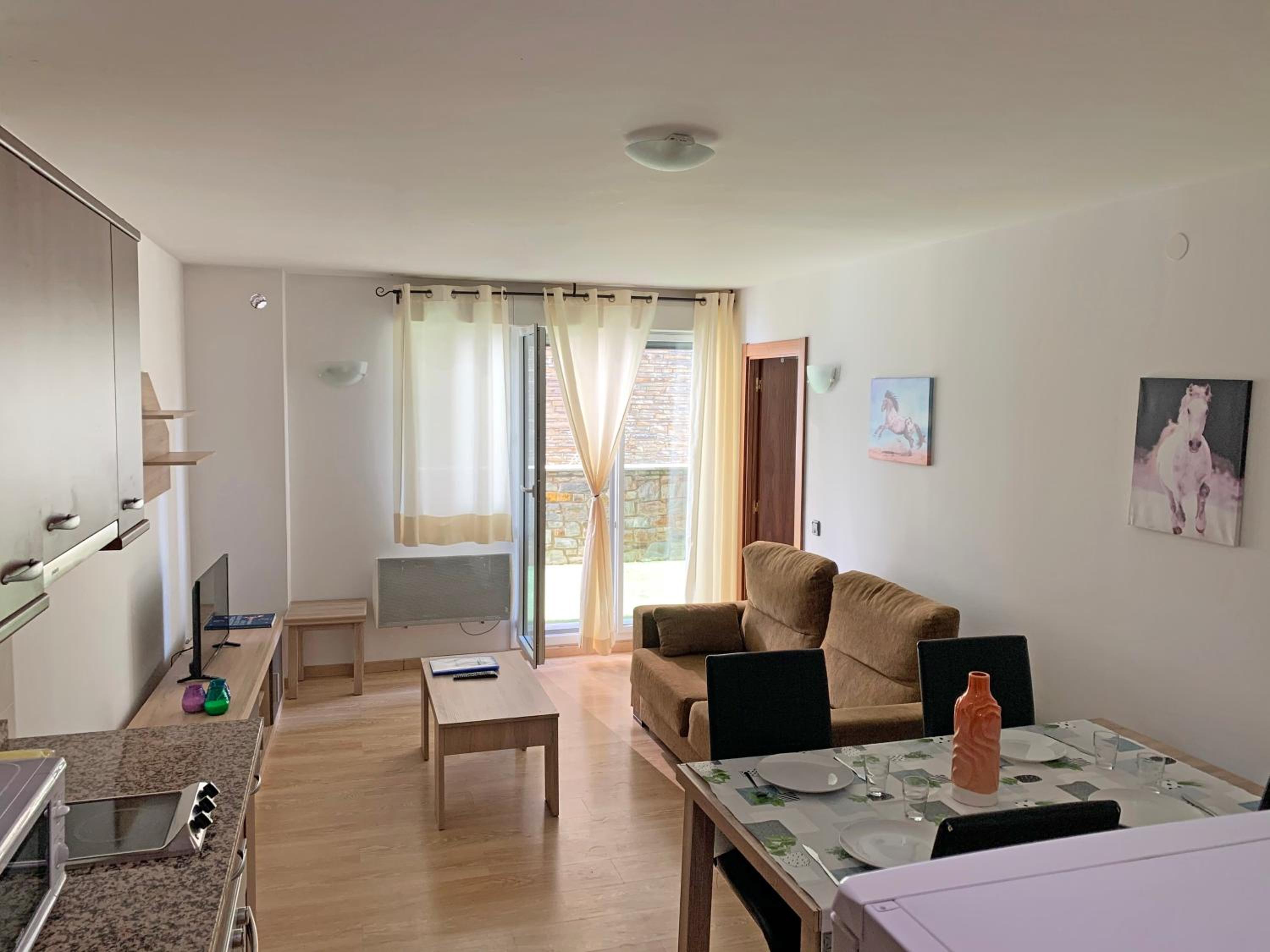 Apartamentos Araco 3000
