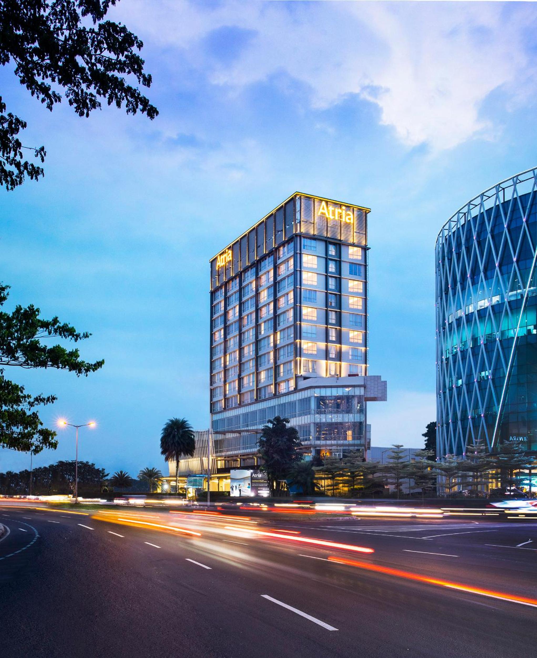 Hotel Atria Hotel Gading Serpong - Image 1