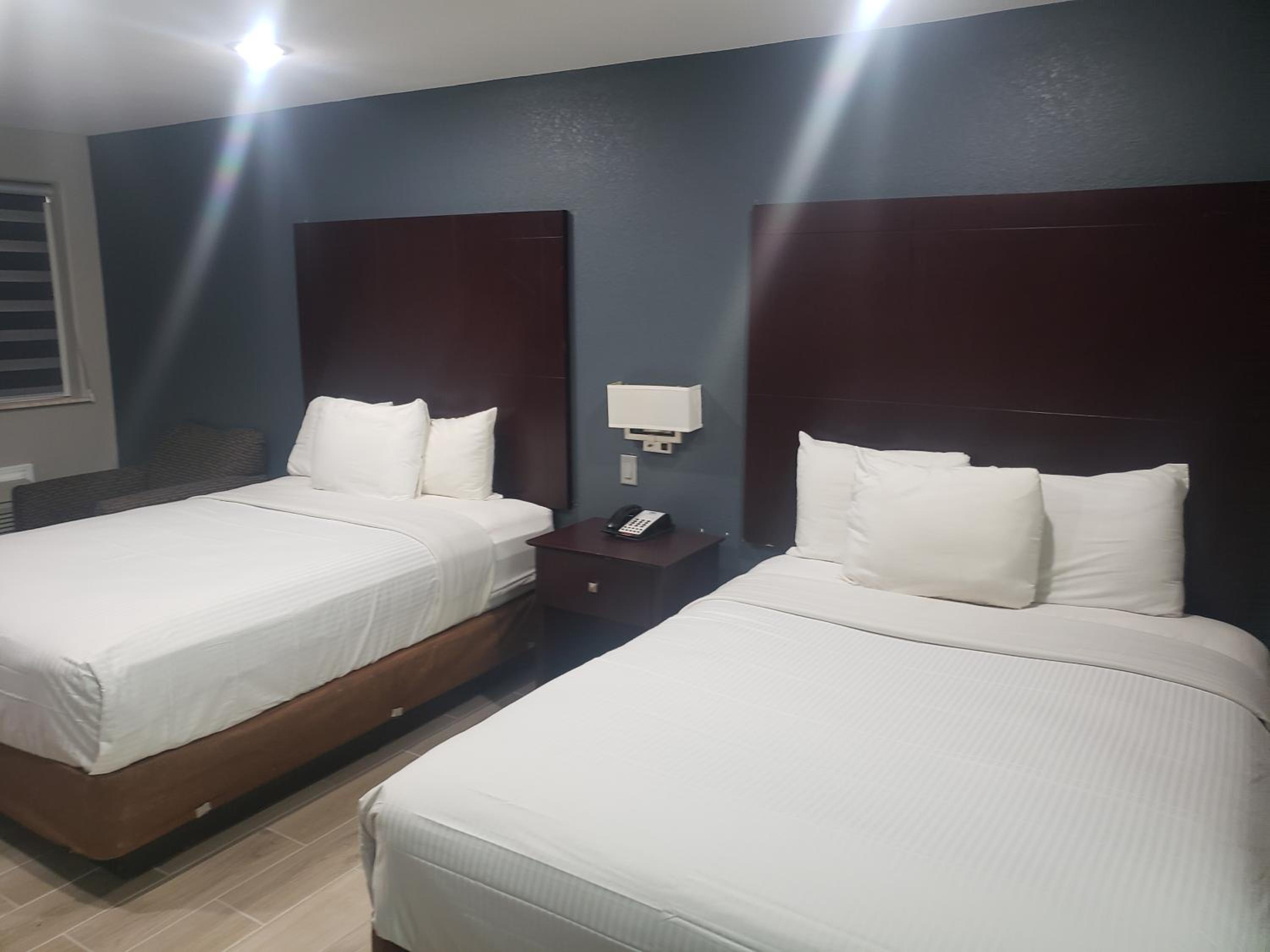 Cotulla Executive Inn