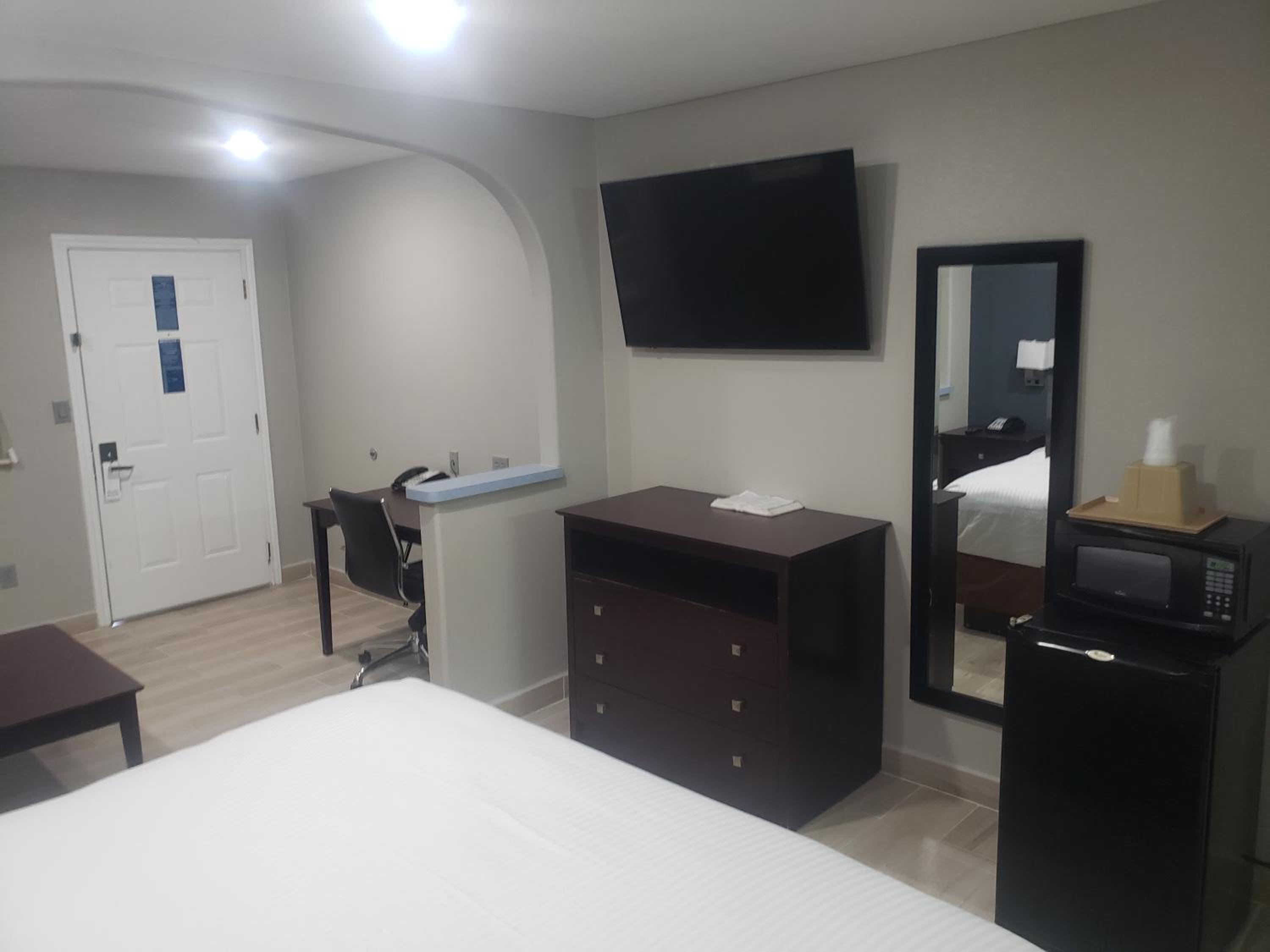 Cotulla Executive Inn