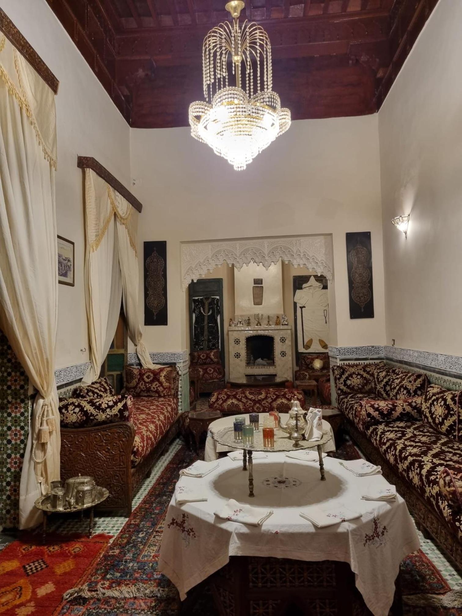 lounge