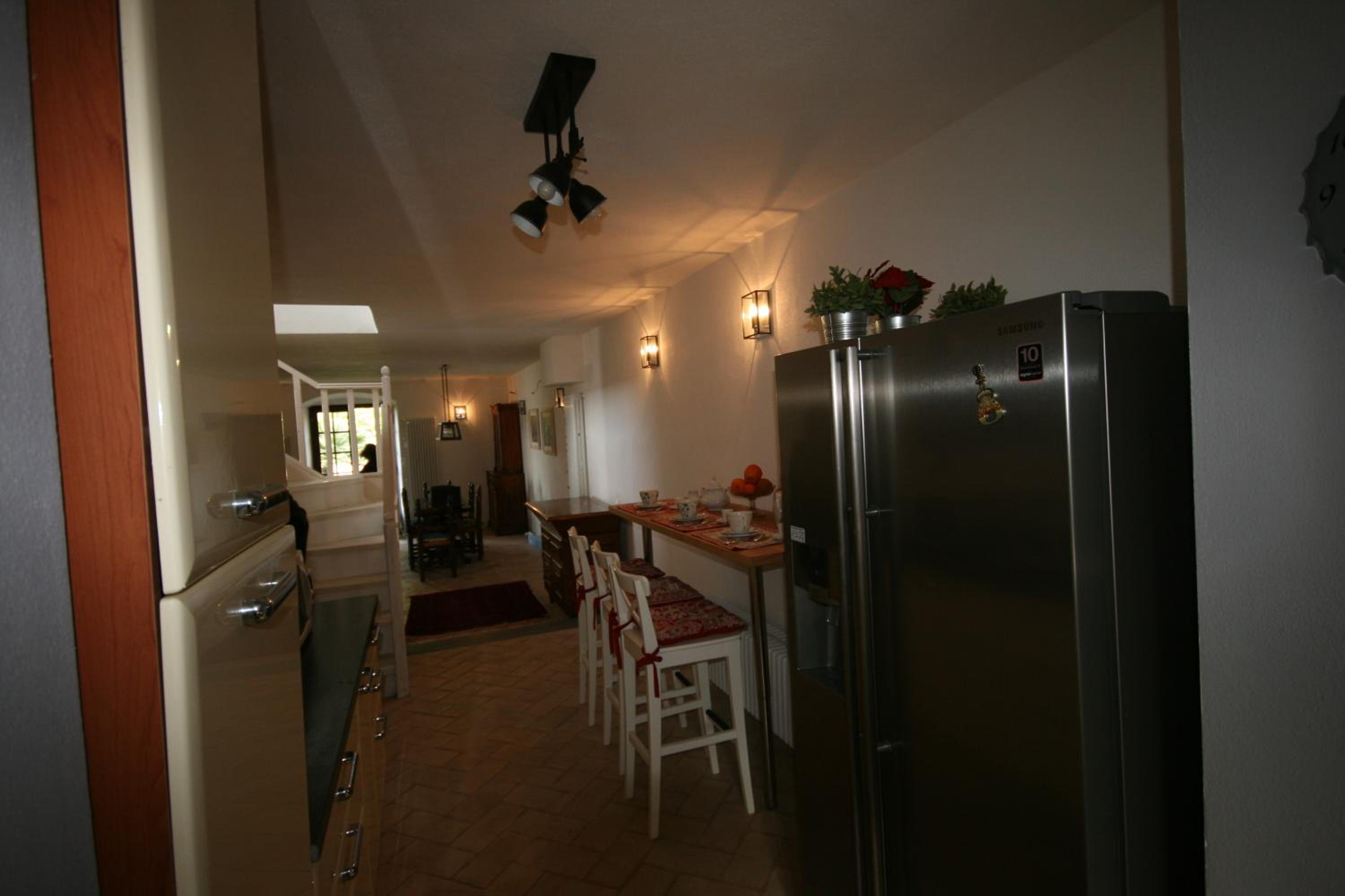 Photo 48