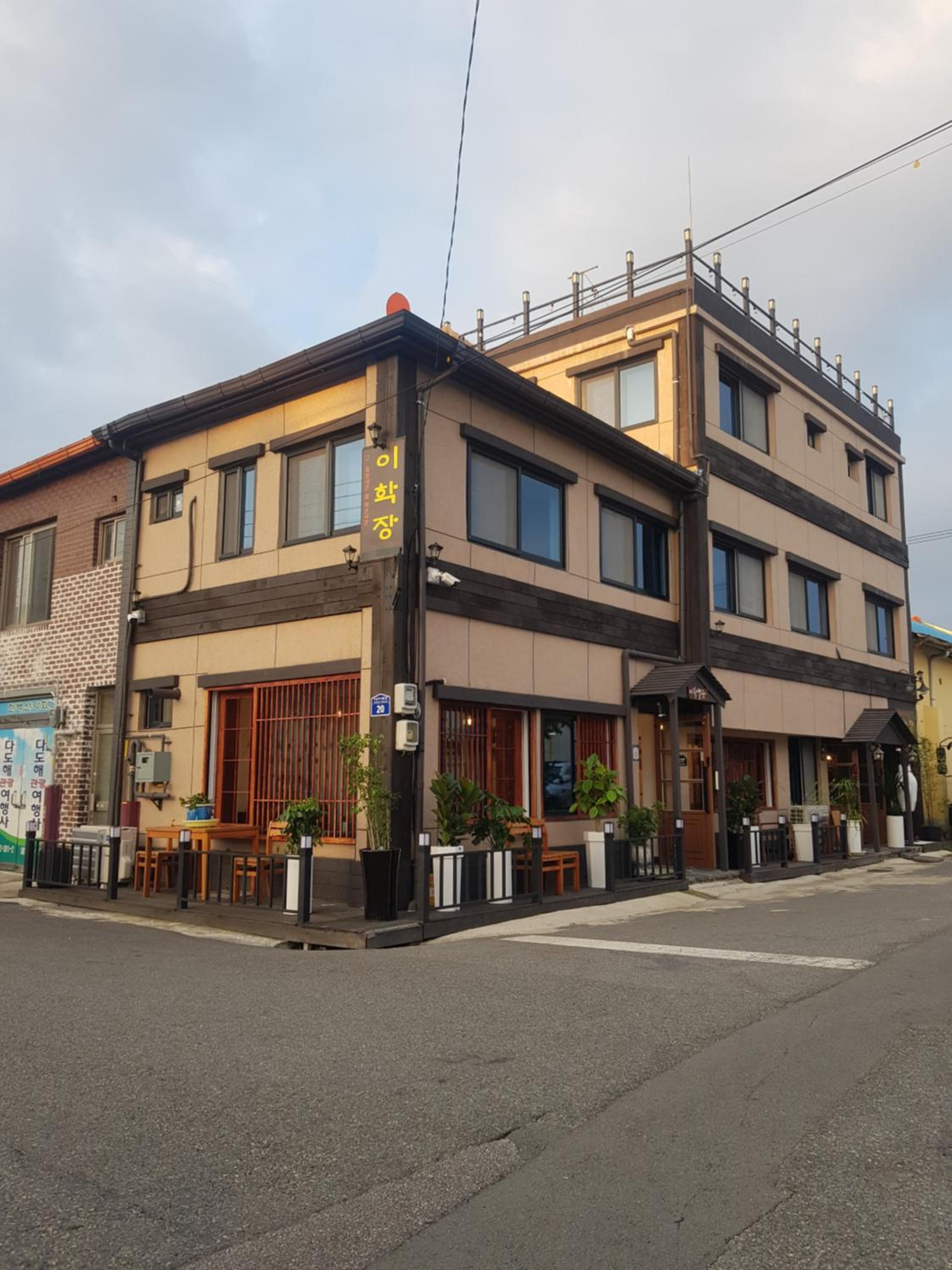 Leehakjang guesthouse