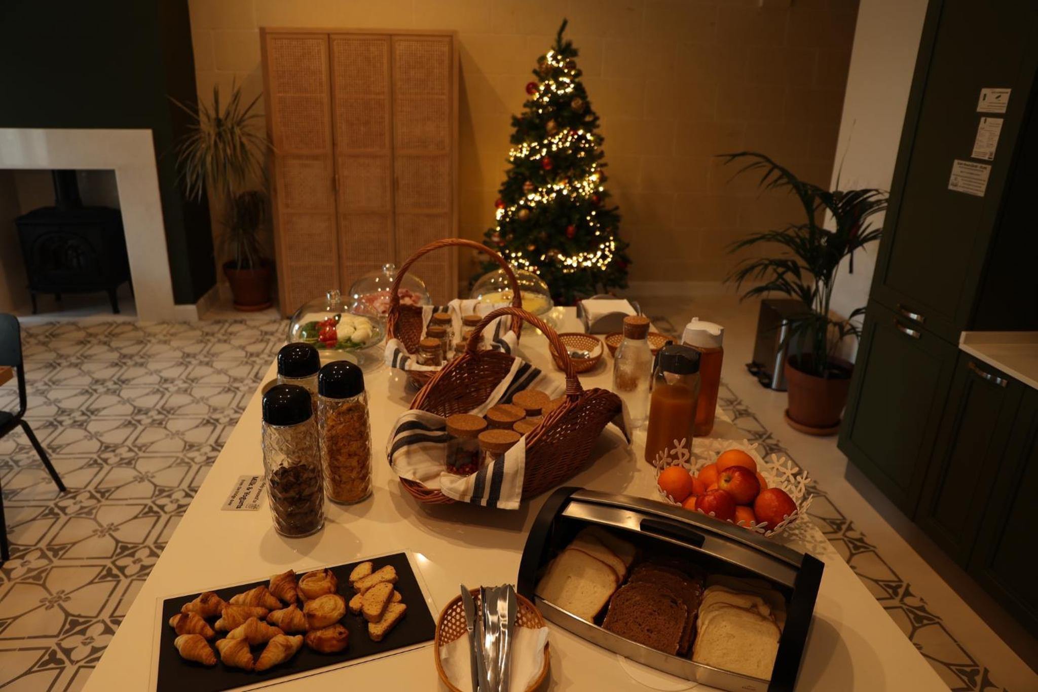Photo 42