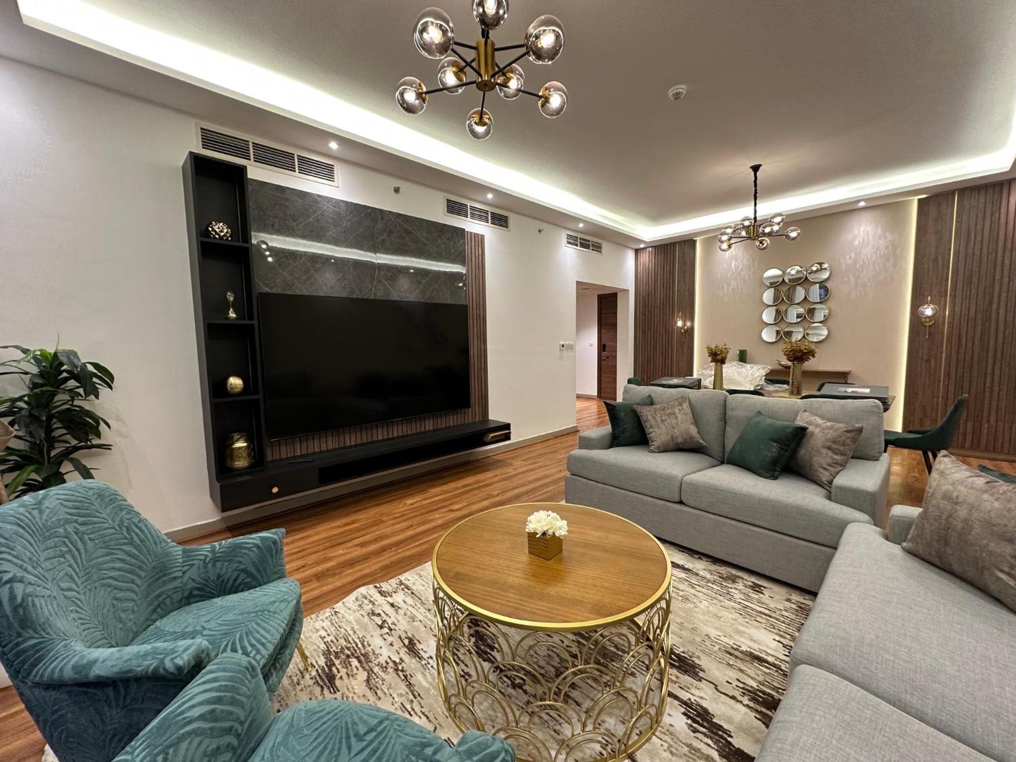 GOODWOOD SUITES HOMES VACATION