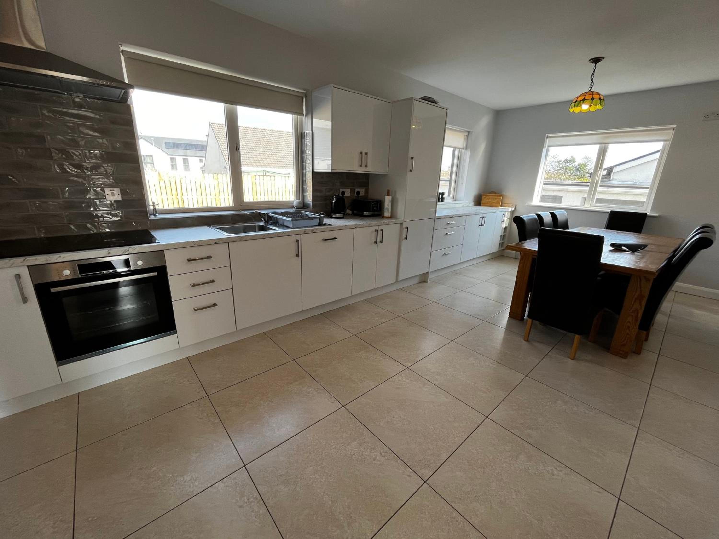Ashdoon House view 3