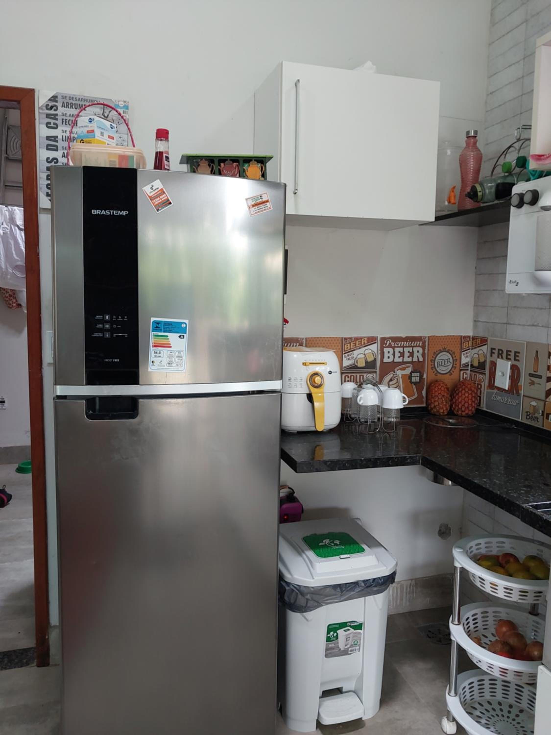 Casa praiana em condominio com lazer