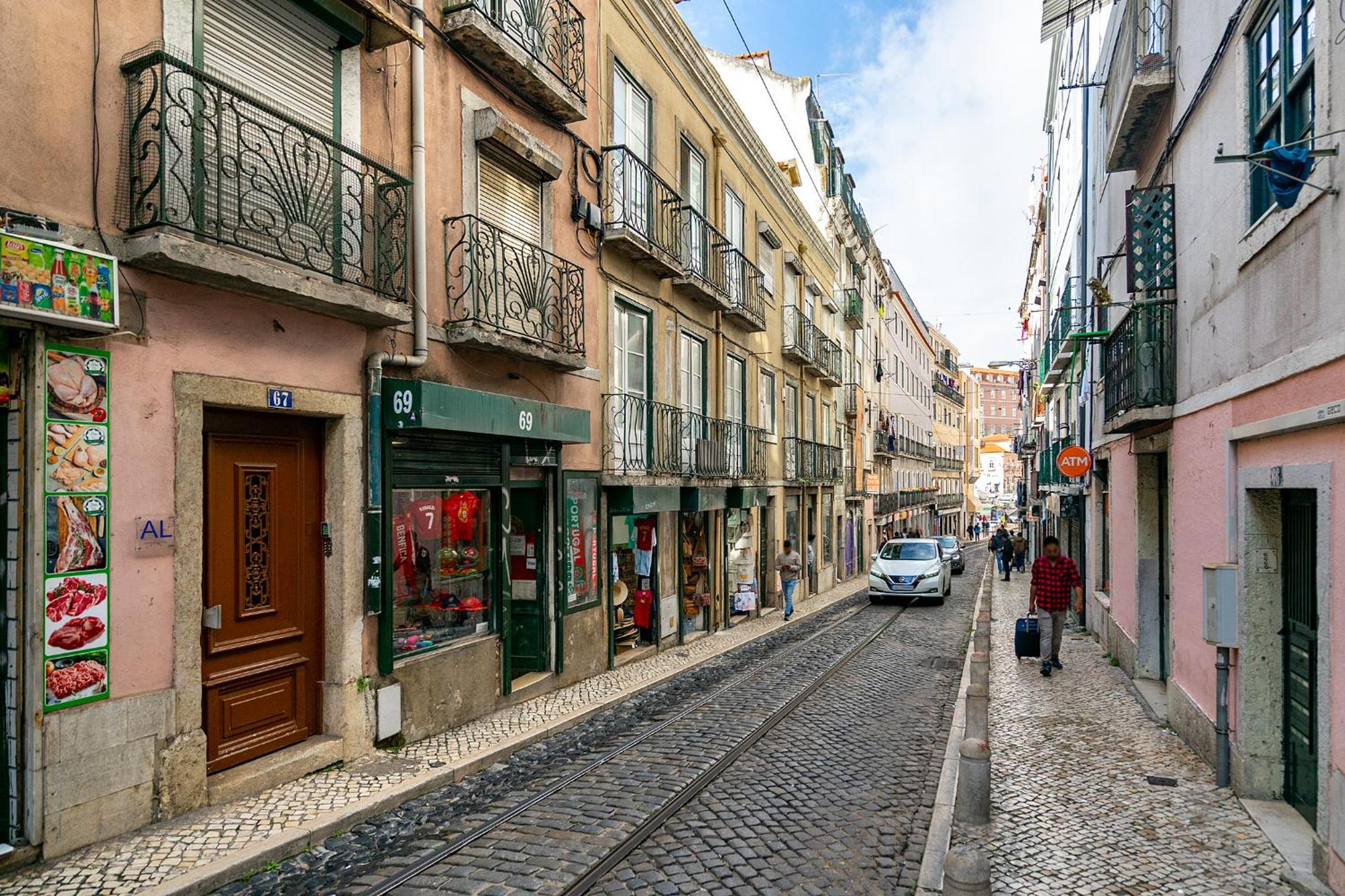 WHome 1-Bed Top Notch Location Perfect to Explore Lisbon view 3