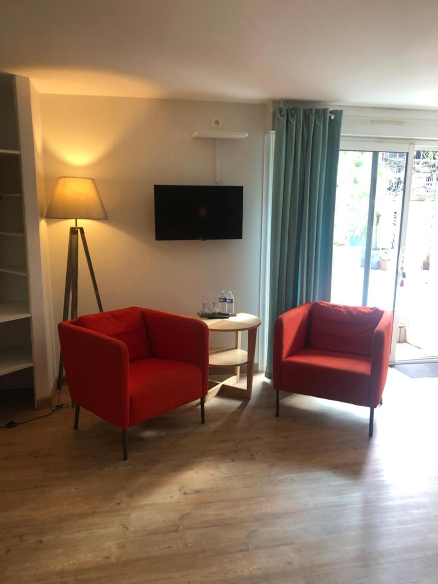 Montpellier Vacations - Couette et Cafe - Property Image 7