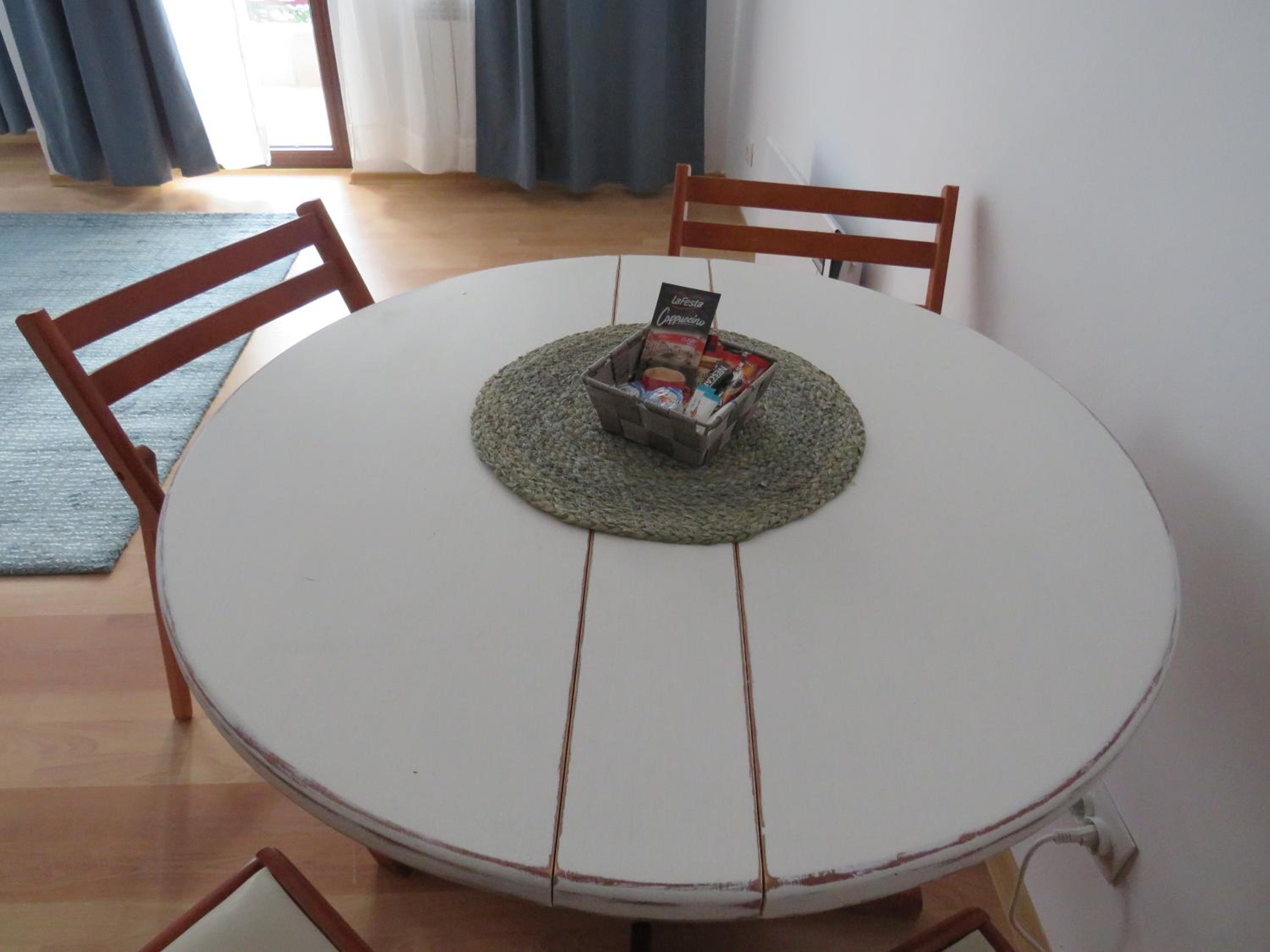 Flora Violet Studio Apartment nr 10 view 5