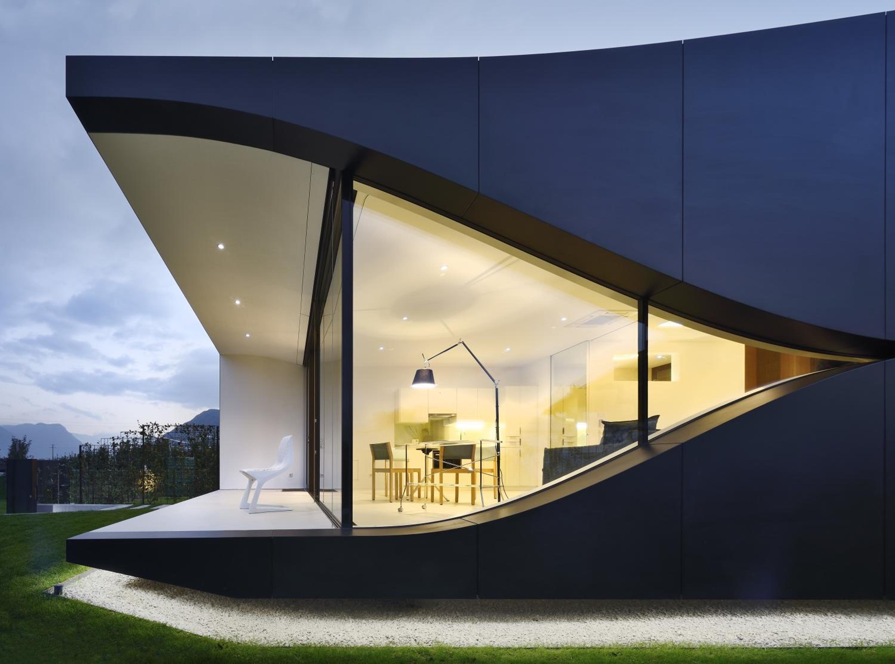 Mirror Houses view 3