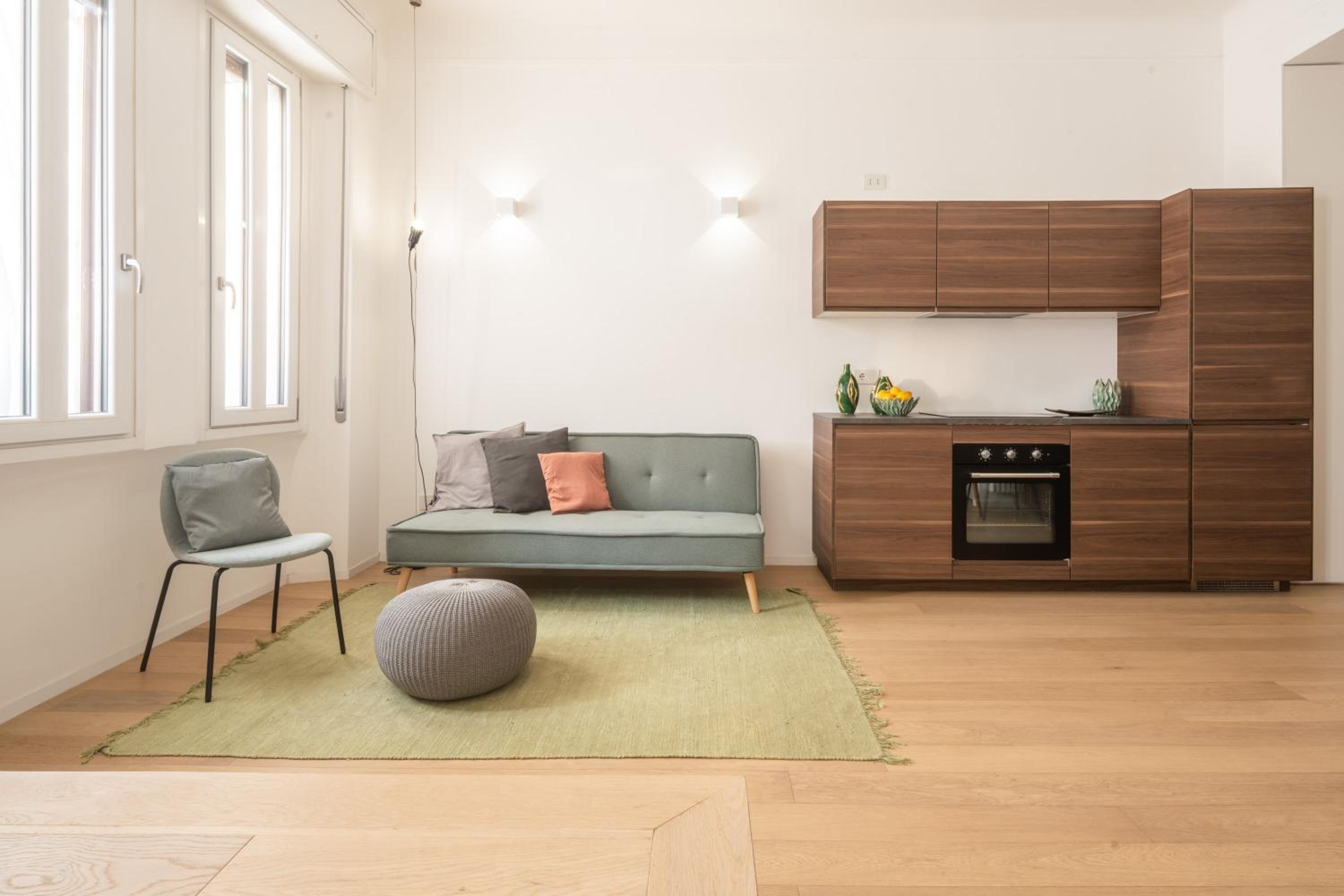 Maciachini Apartments R&R