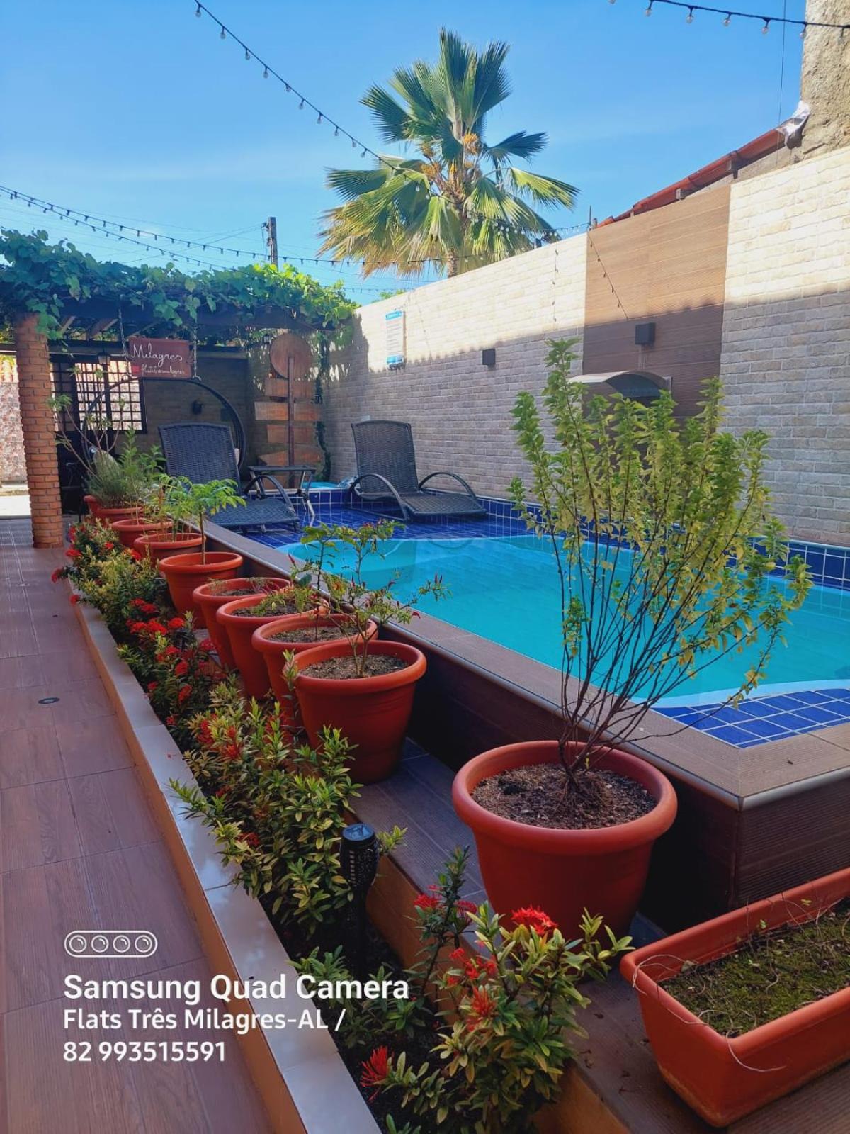 Flats-Pousada Três Milagres-Apartamentos completos em São Miguel dos Milagres-Centro-Primeiro conjunto antes da praia, 200m somente- com café opcional, bic