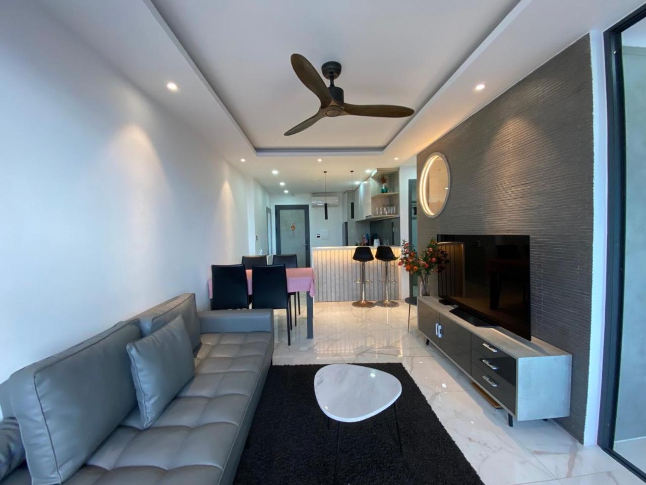 Muong Thanh Luxury Apartment Seaview - main view