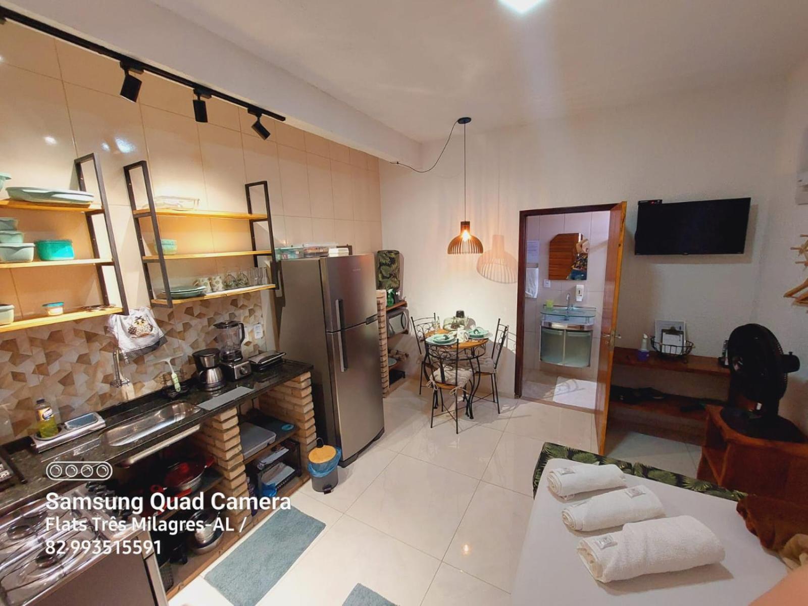 Flats-Pousada Três Milagres-Apartamentos completos em São Miguel dos Milagres-Centro-Primeiro conjunto antes da praia, 200m somente- com café opcional, bic