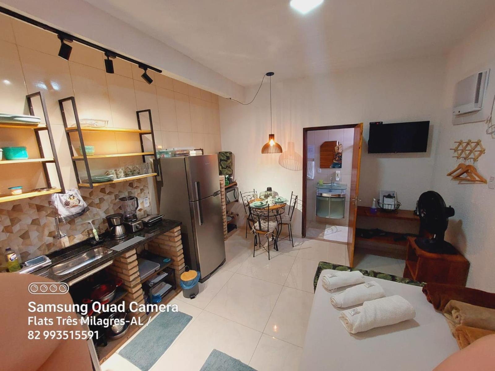 Flats-Pousada Três Milagres-Apartamentos completos em São Miguel dos Milagres-Centro-Primeiro conjunto antes da praia, 200m somente- com café opcional, bic