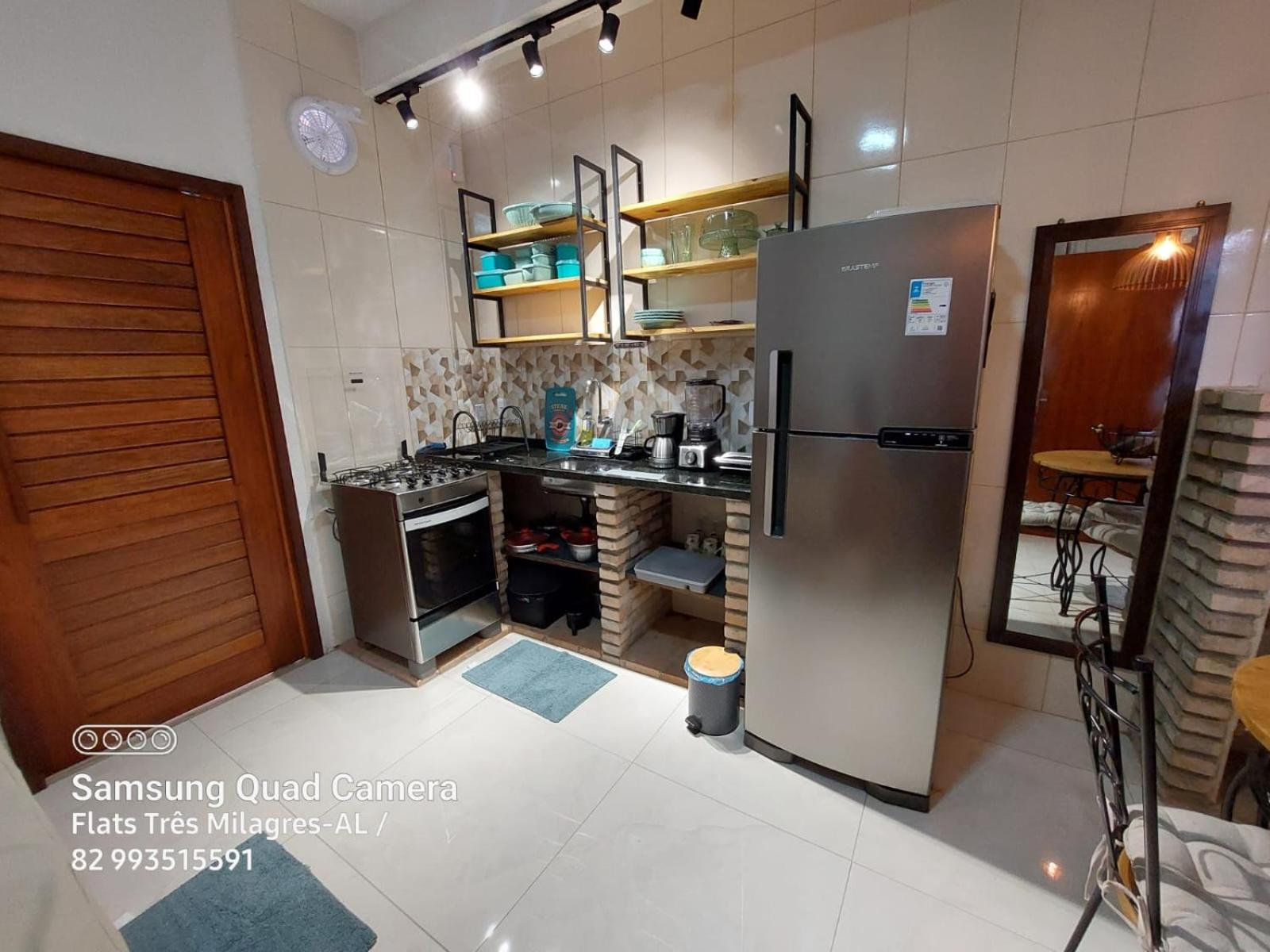 Flats-Pousada Três Milagres-Apartamentos completos em São Miguel dos Milagres-Centro-Primeiro conjunto antes da praia, 200m somente- com café opcional, bic