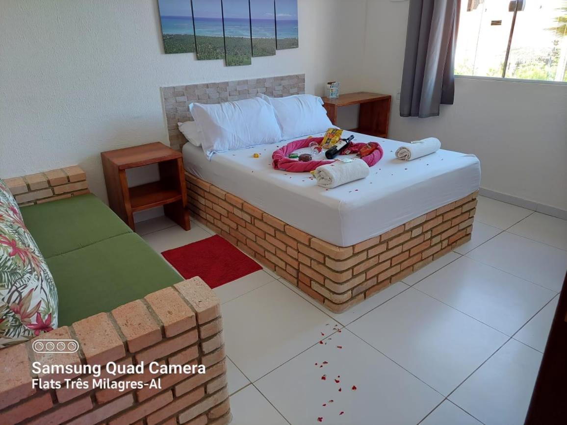 Flats-Pousada Três Milagres-Apartamentos completos em São Miguel dos Milagres-Centro-Primeiro conjunto antes da praia, 200m somente- com café opcional, bic