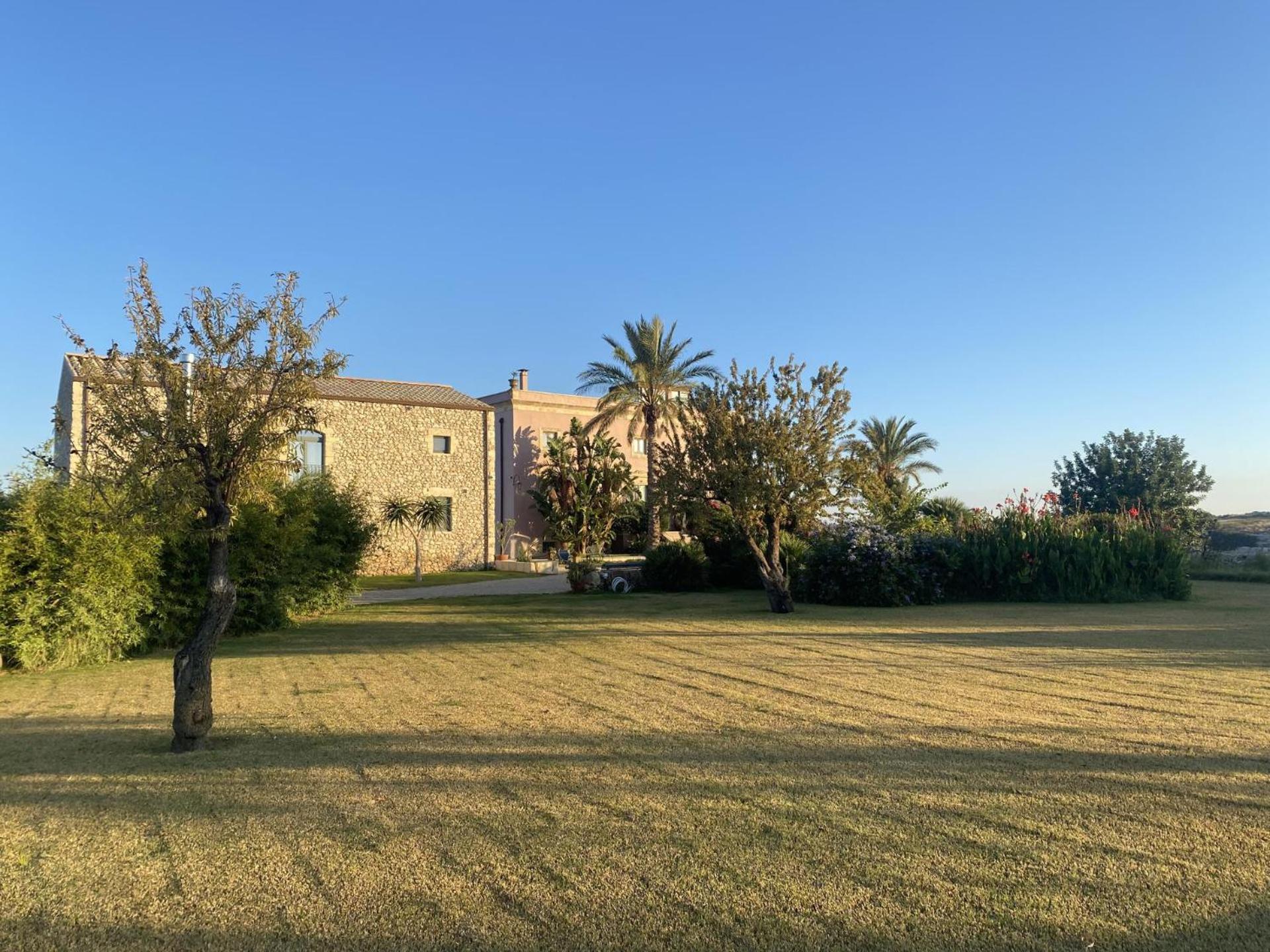 Photo 29