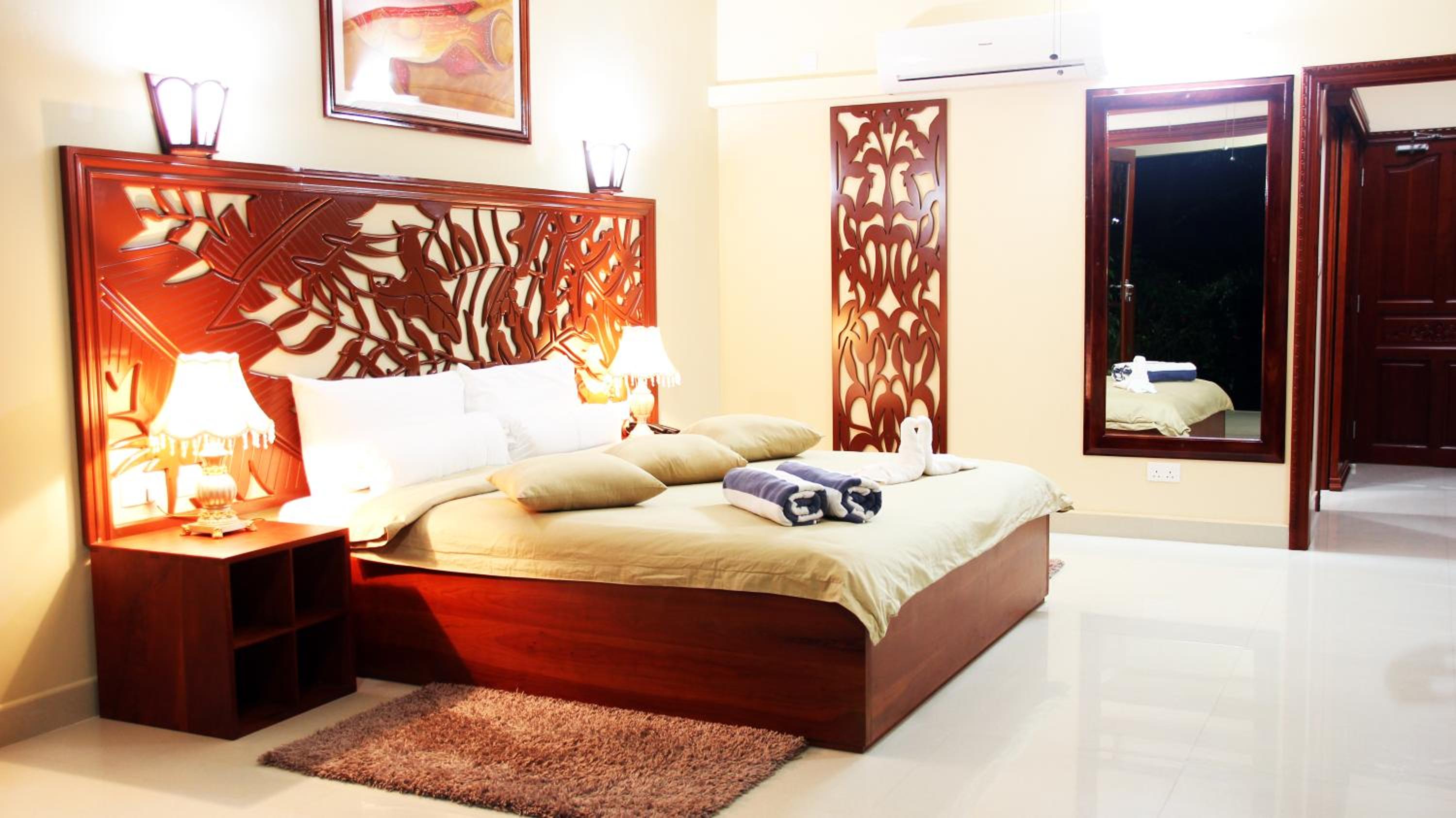 Pirogue Lodge photo 4