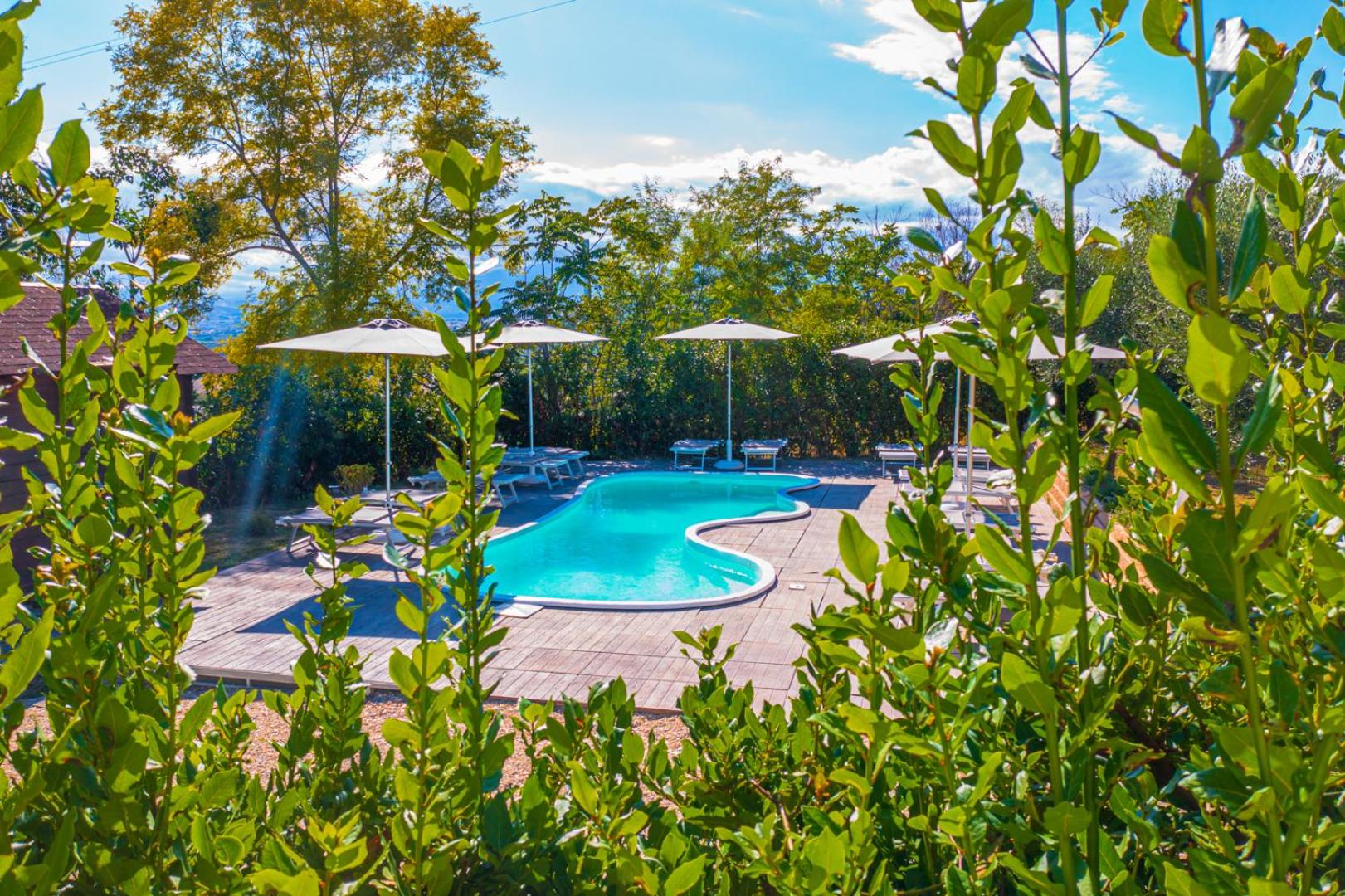 Vista Allegra Pagoda - Villa con piscina view 5
