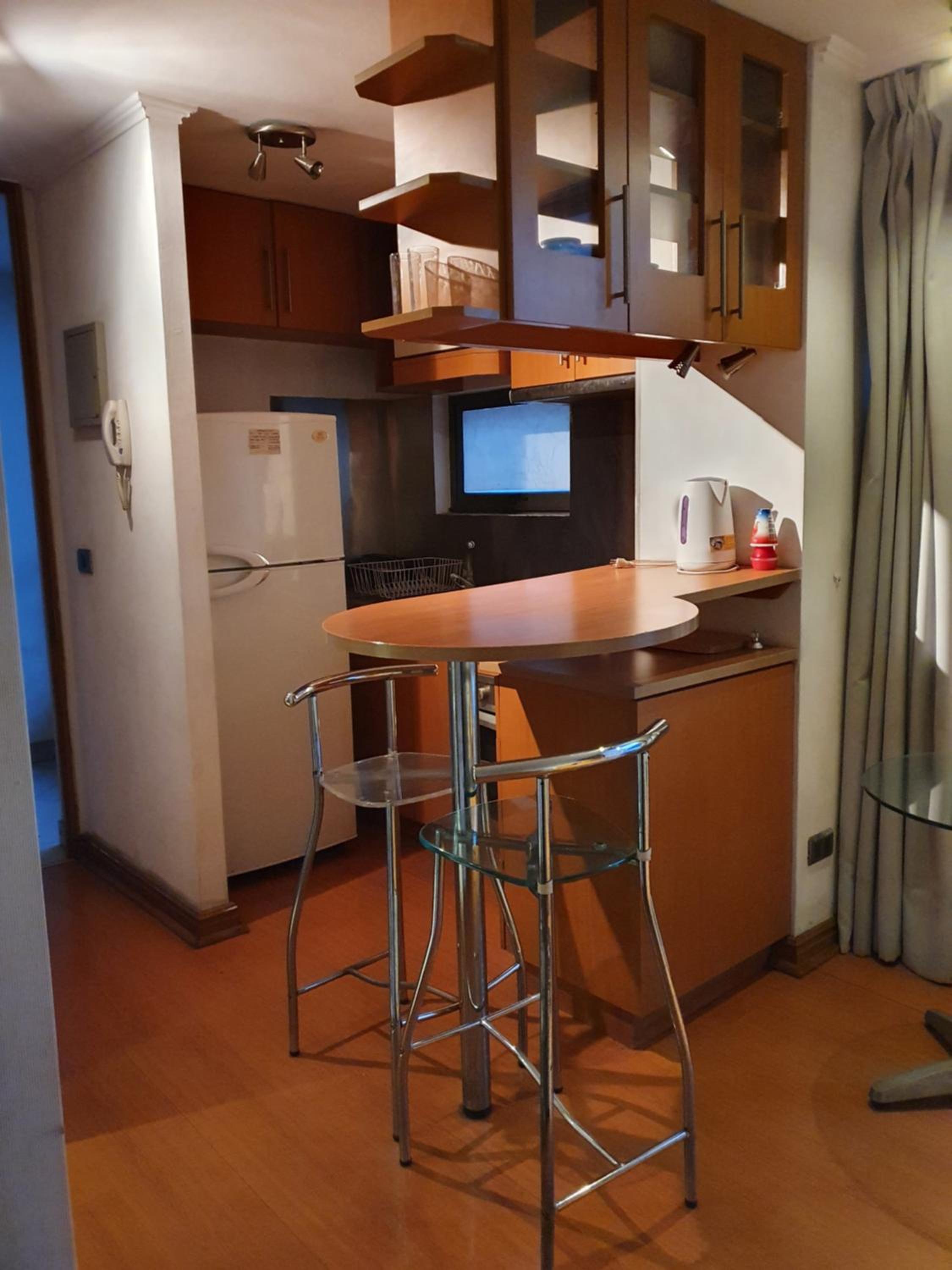 Departamento amplio en Suite, Costanera Center