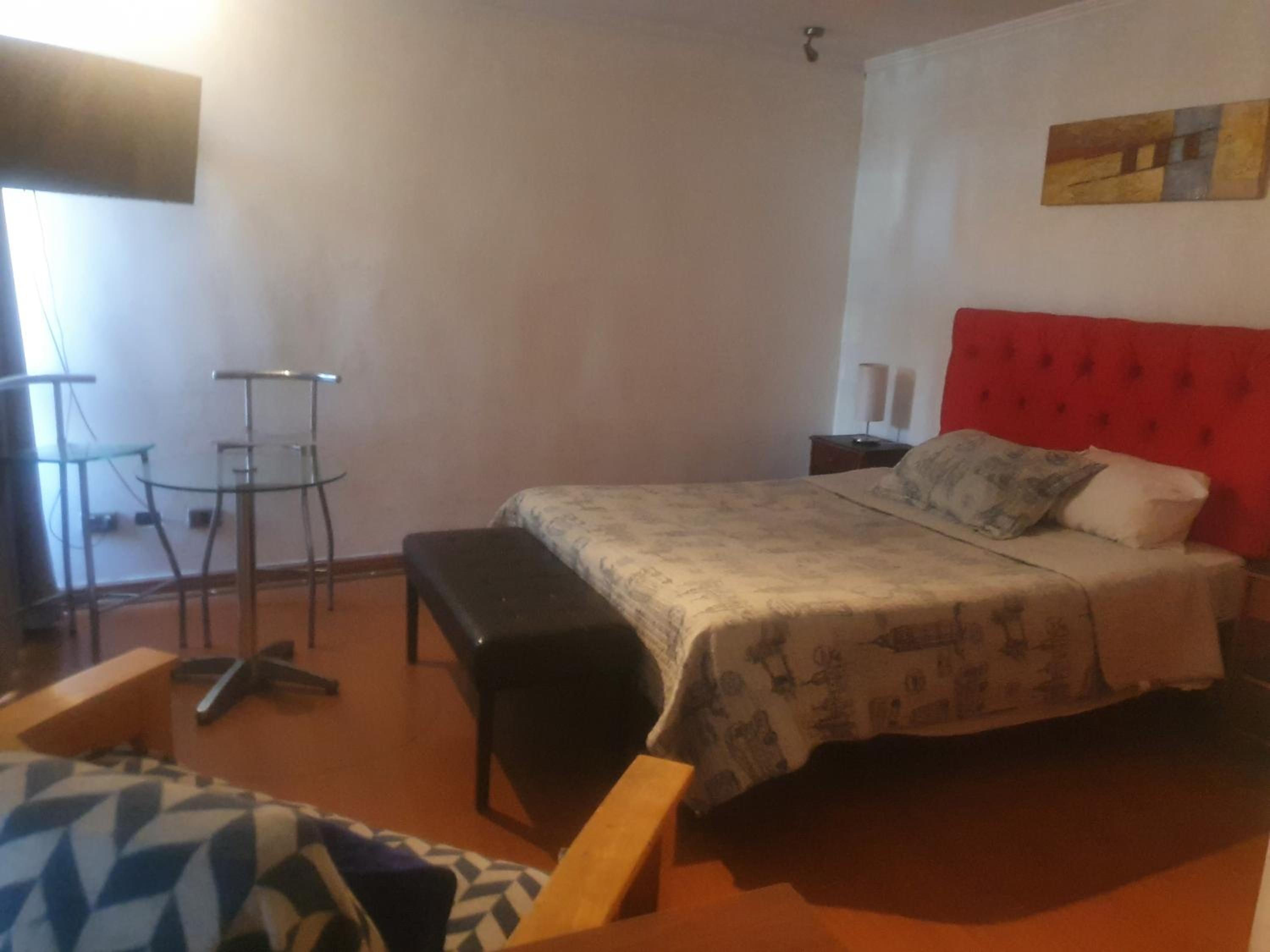Departamento amplio en Suite, Costanera Center