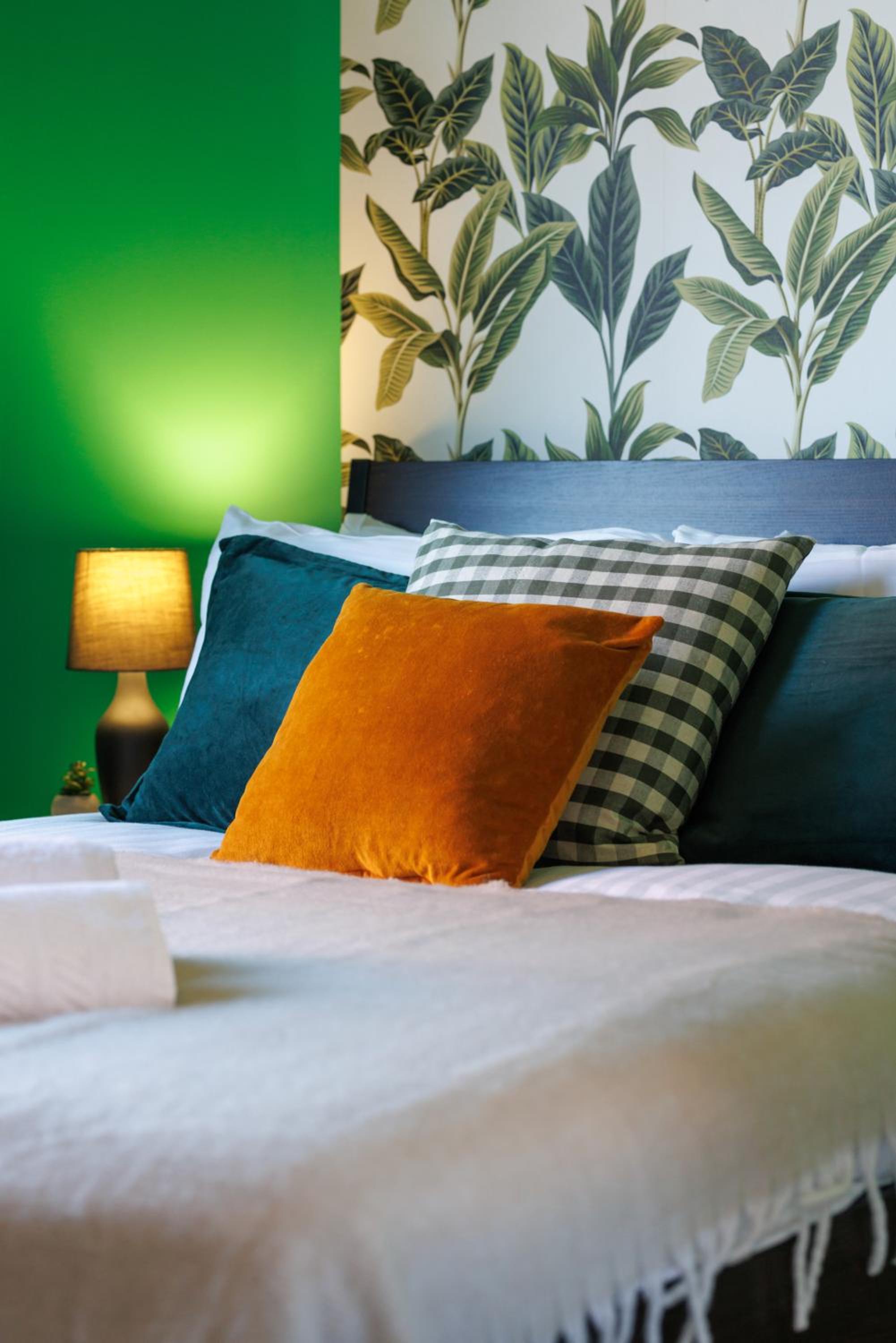 Hornsey House - Air Host & Stay - 5 Bedrooms Sleeps 10