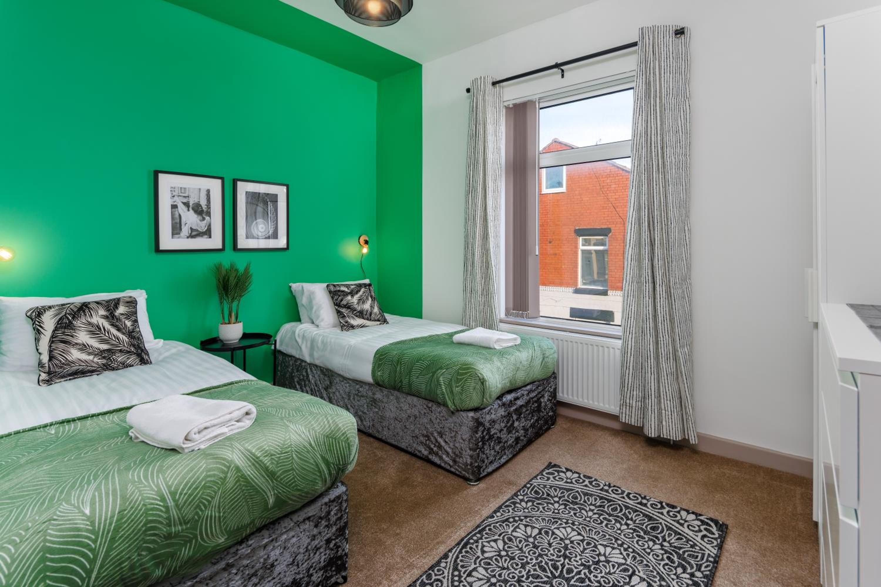 Hornsey House - Air Host & Stay - 5 Bedrooms Sleeps 10