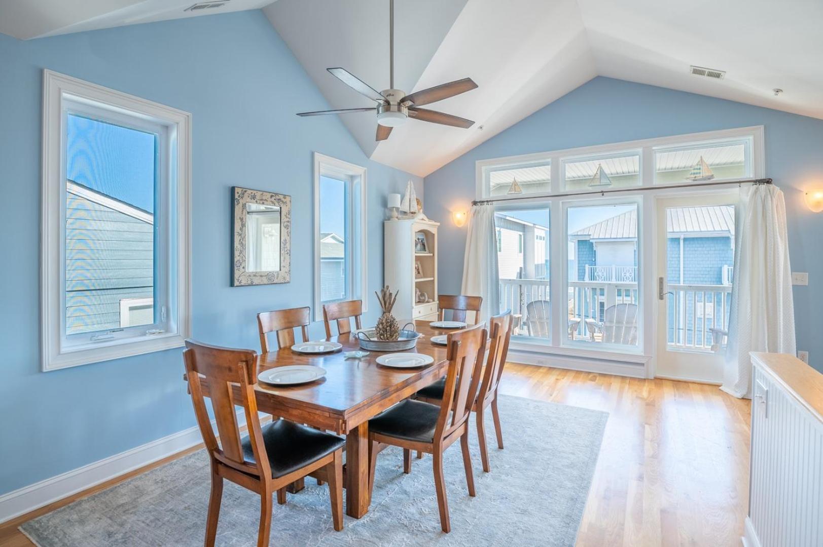 Oceanview 2nd Row Condo - Wood Vista