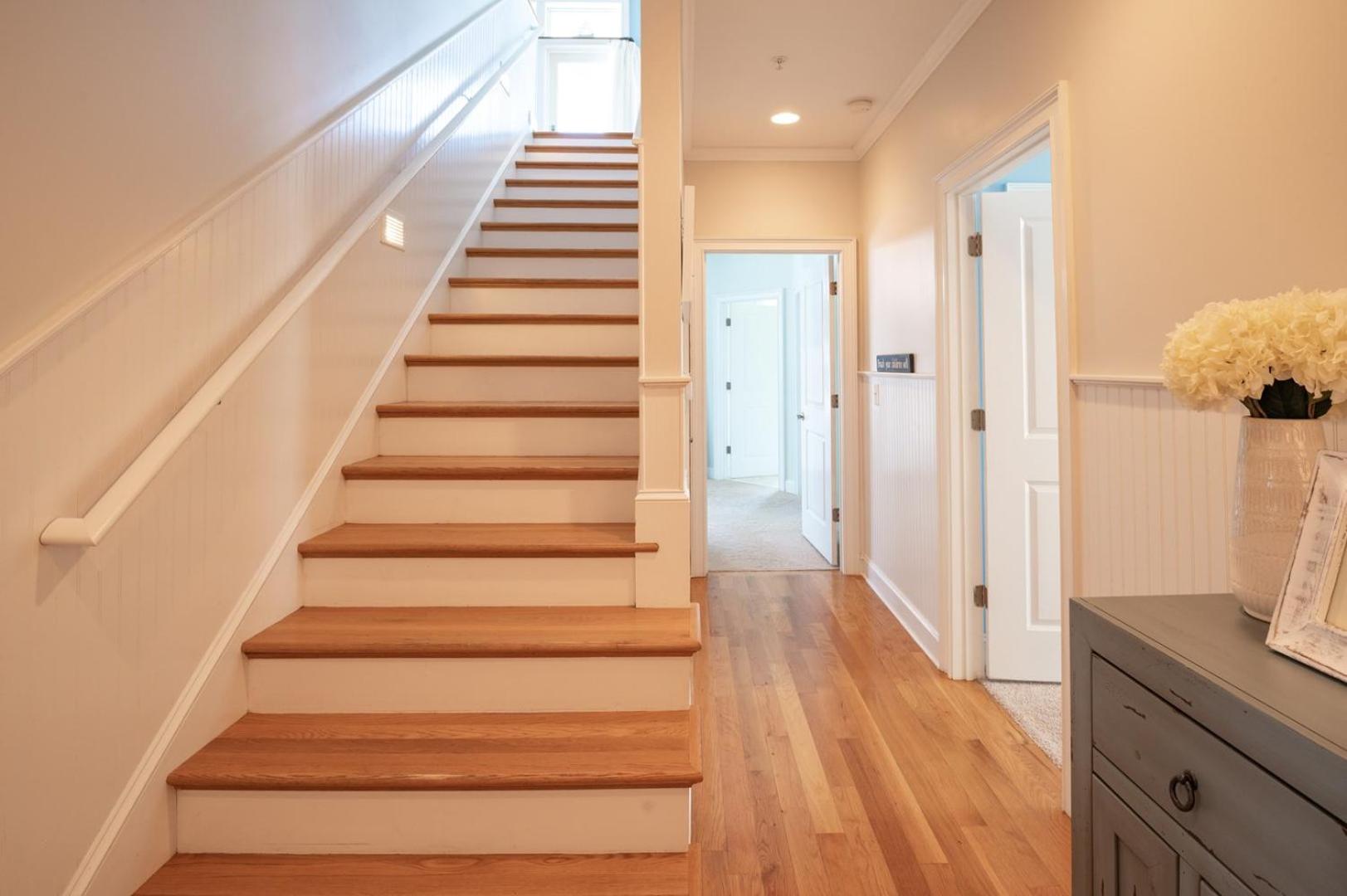 Oceanview 2nd Row Condo - Wood Vista