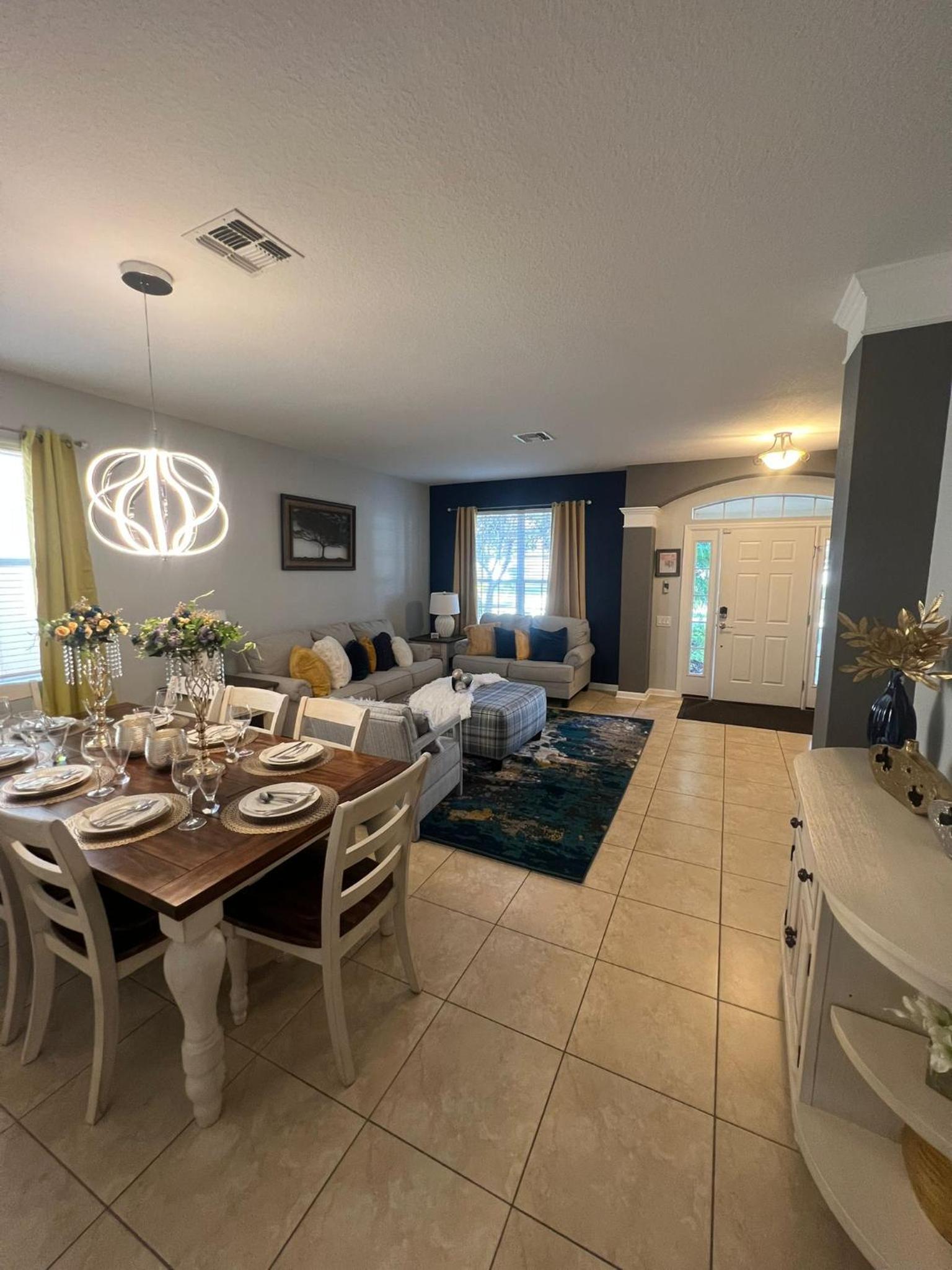 Windsor Hills Villa w pool near Disney