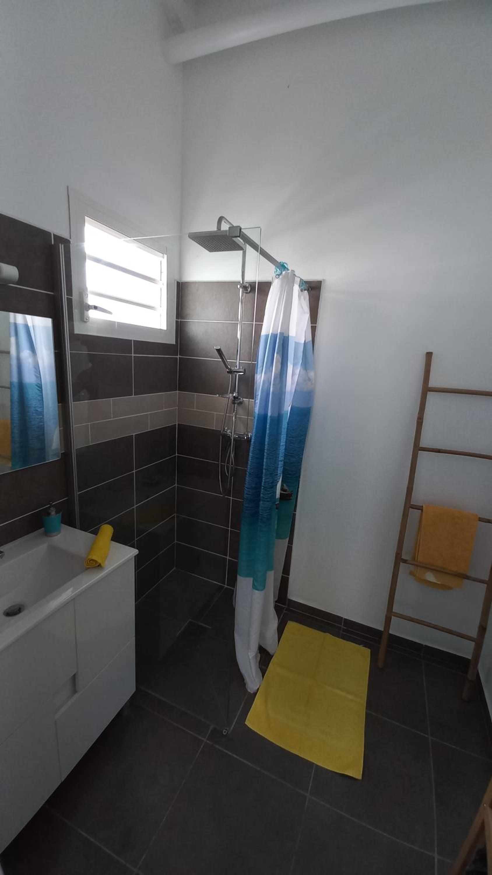 VILLA LOVADO avec JACUZZI view 5