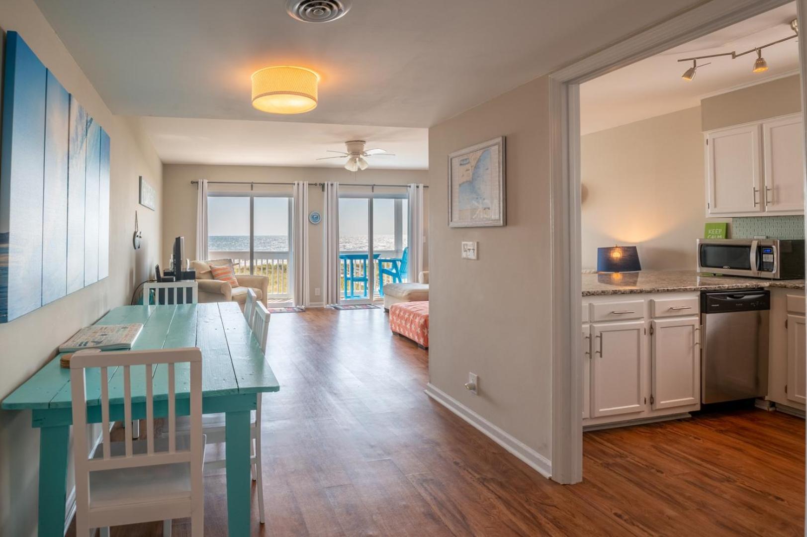 Large Oceanfront condo in a quiet section of Carolina Beach Rentals view 4