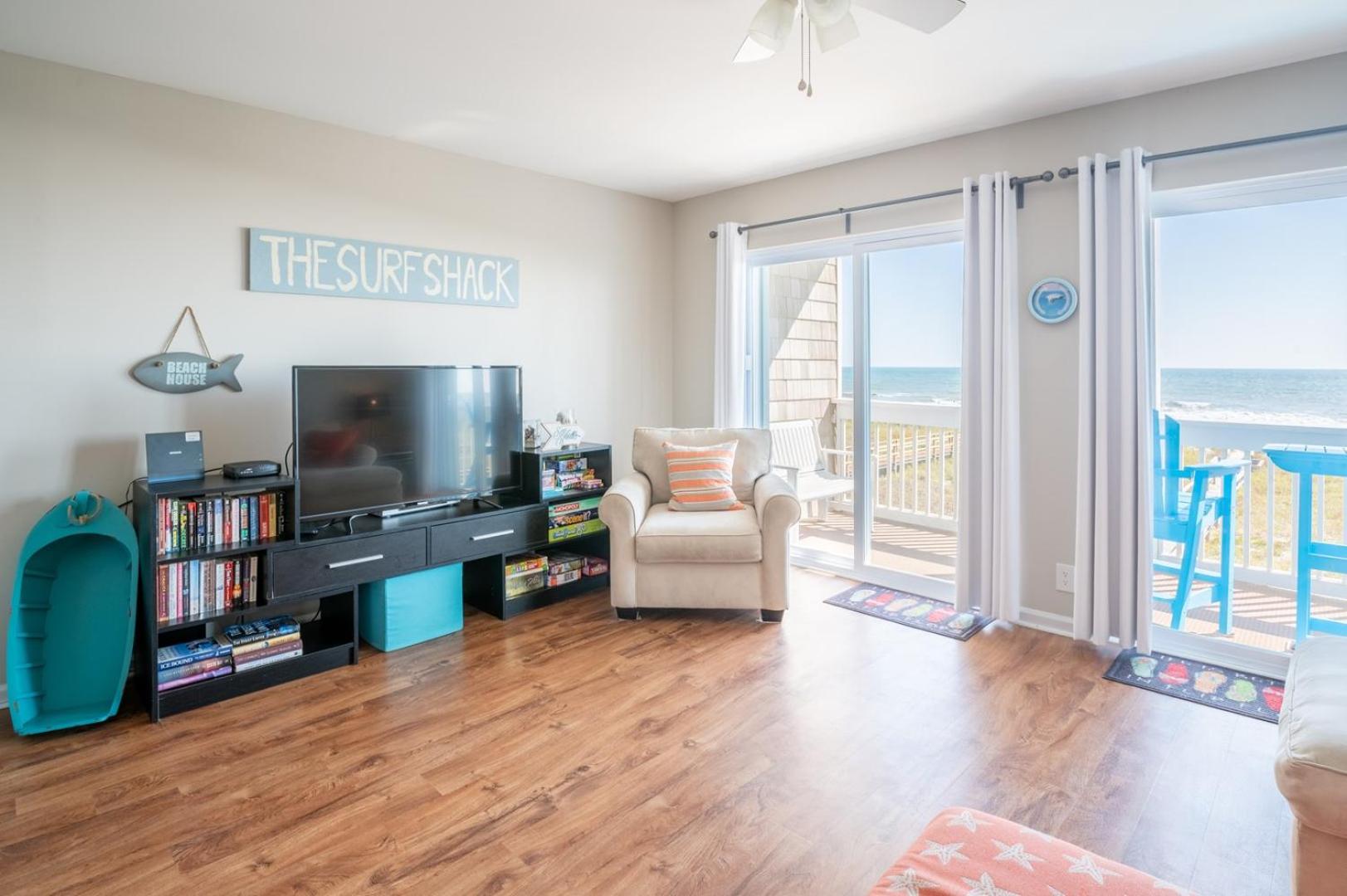 Large Oceanfront condo in a quiet section of Carolina Beach Rentals view 5