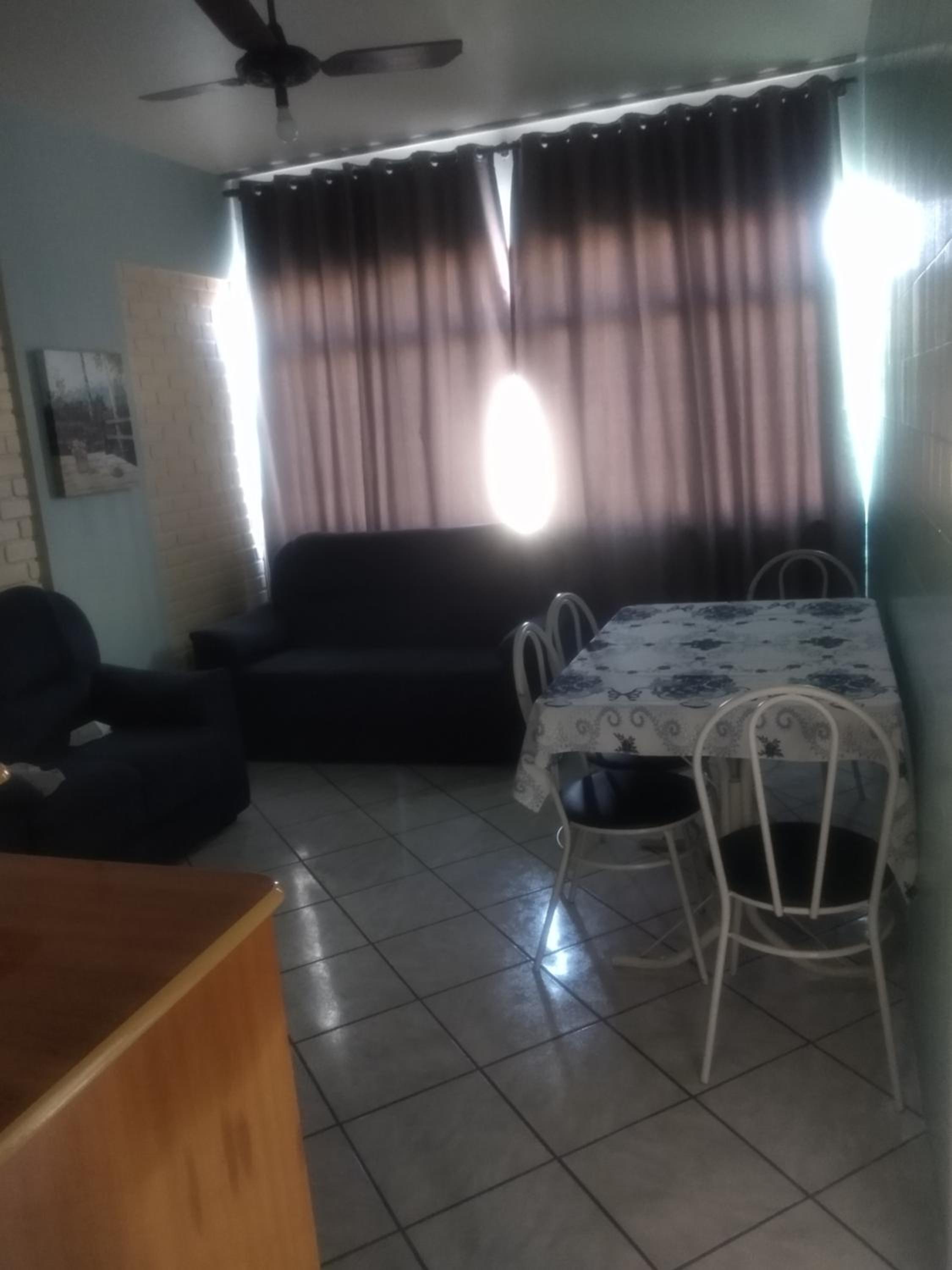 APARTAMENTO A 300 METROS DA PRAIA DO FORTE