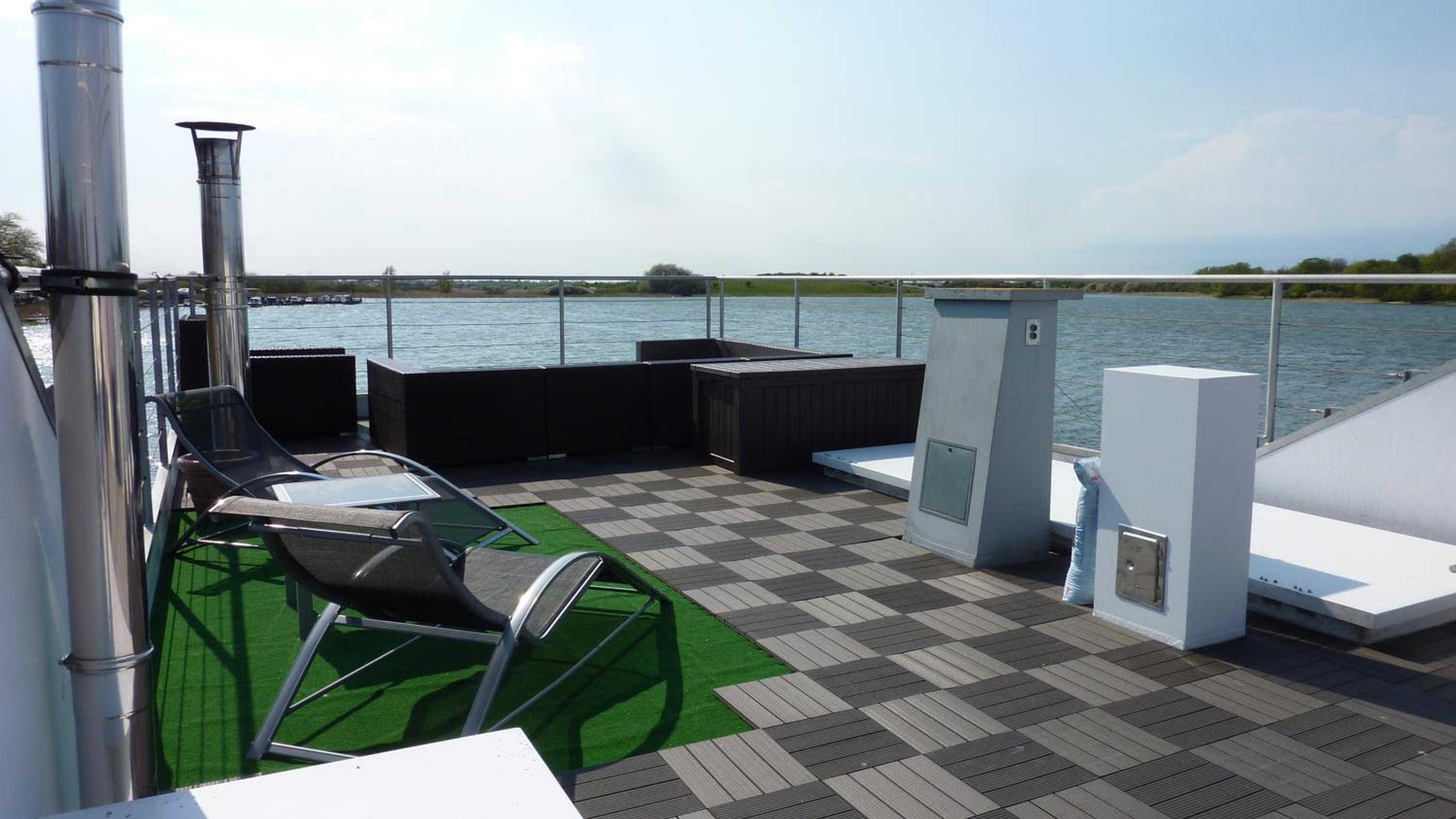 Hausboot LAGOON