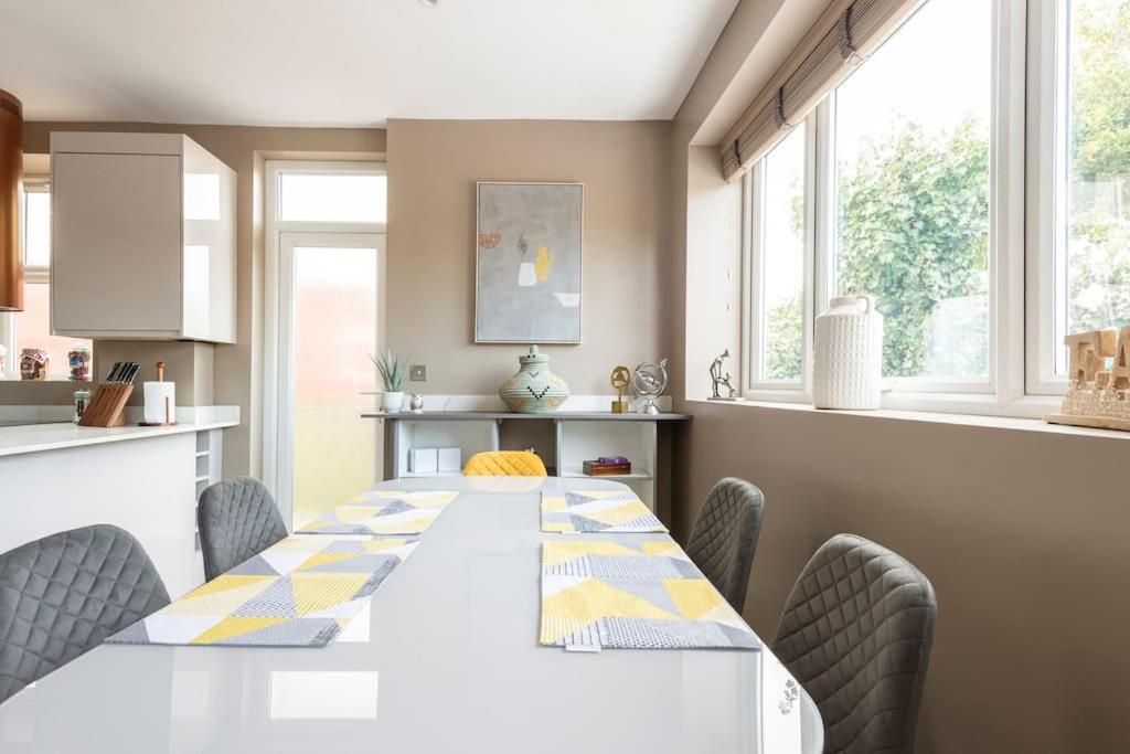 Luxury London Garden Flat
