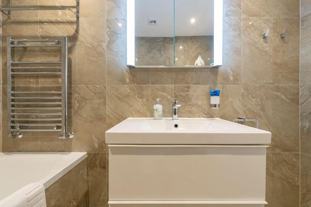 Luxury London Garden Flat