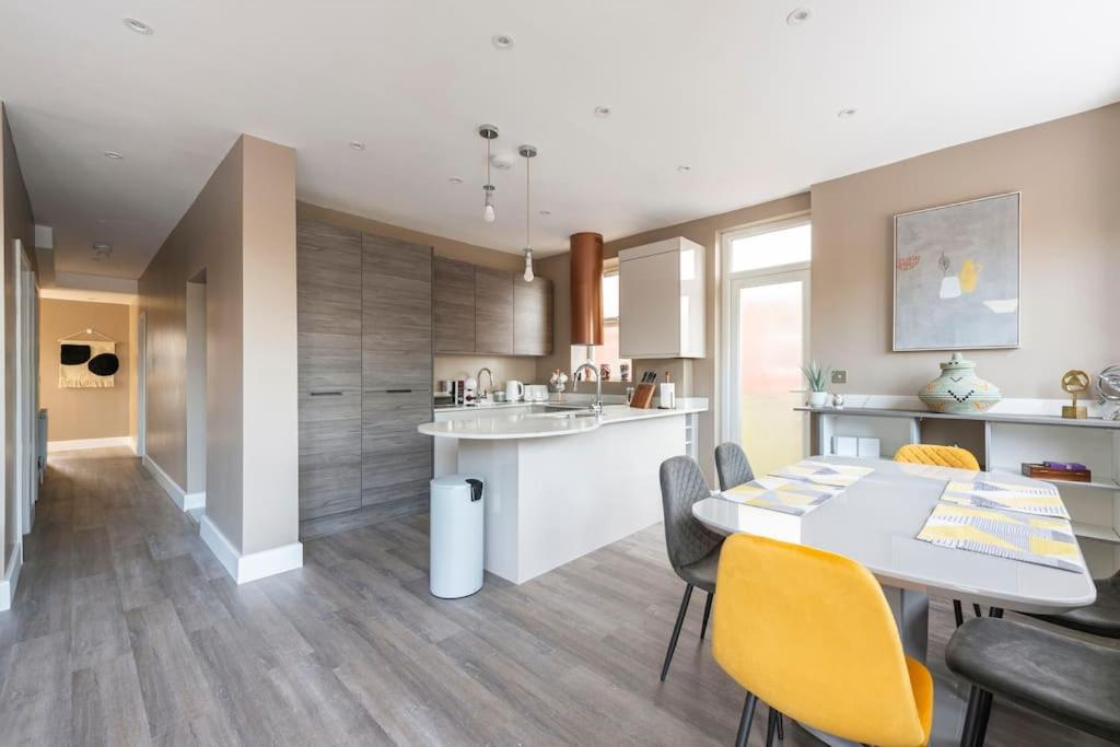 Luxury London Garden Flat