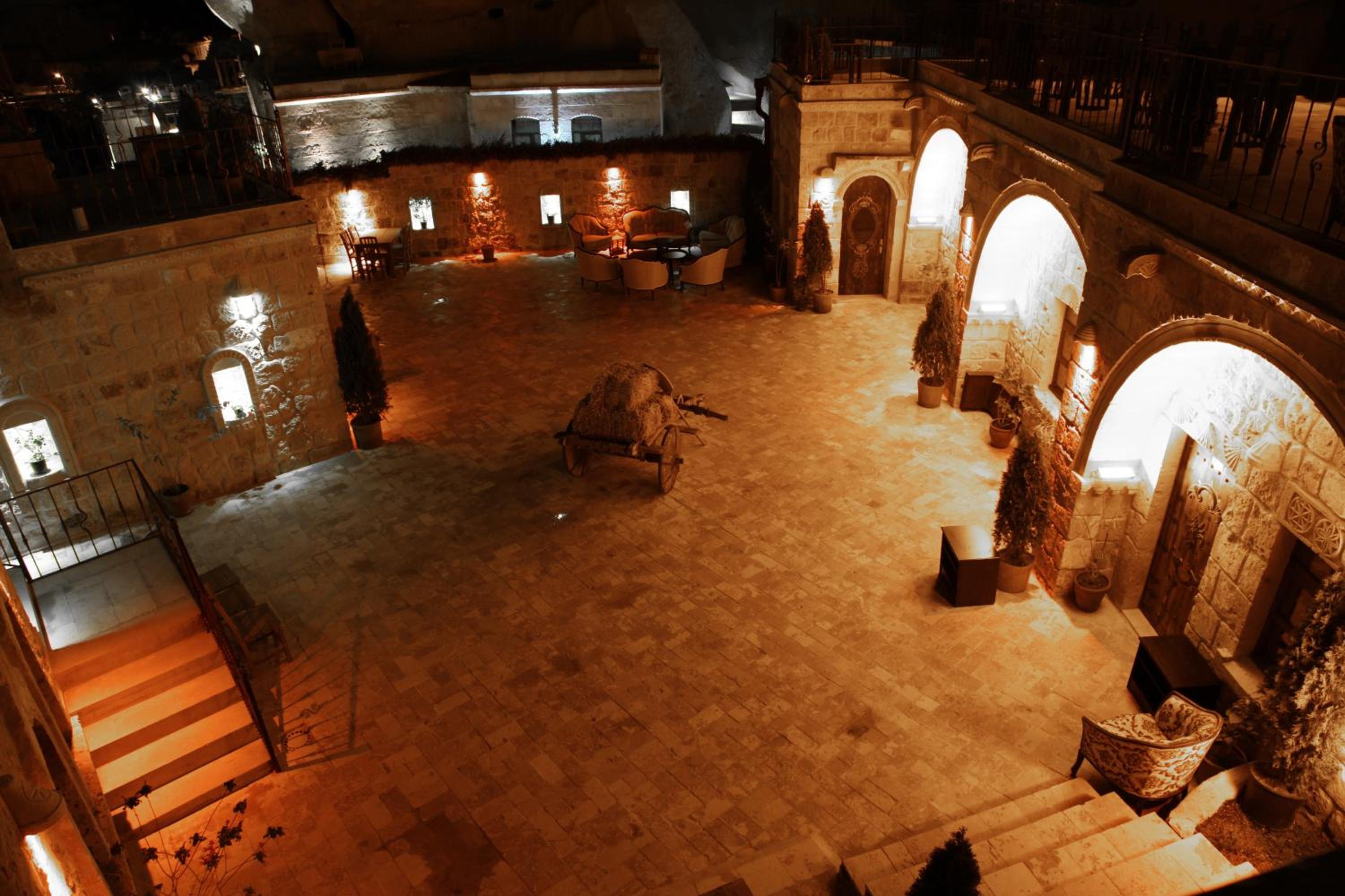 Grand Cave Suites - Image 111