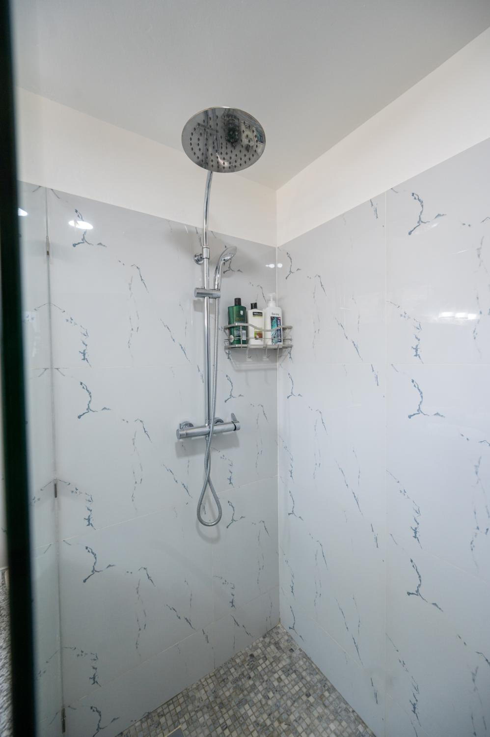 Photo 34