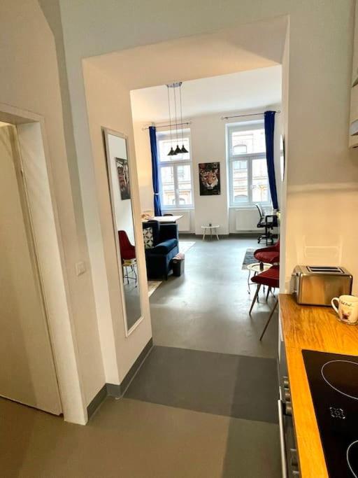 Klimatisierte Sehr Zentrale Wohnung-Loftstyle-
