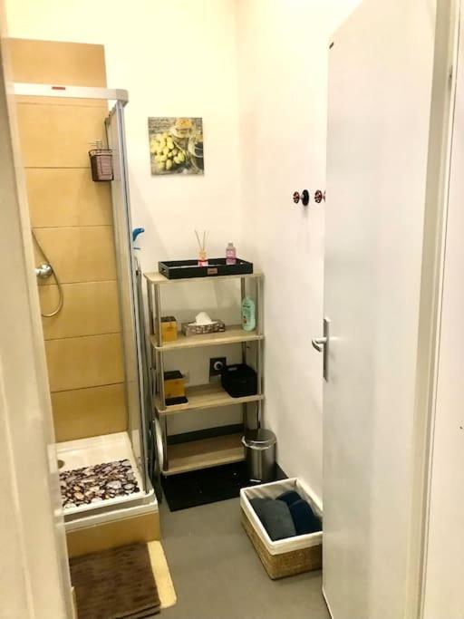 Klimatisierte Sehr Zentrale Wohnung-Loftstyle-