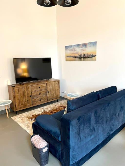Klimatisierte Sehr Zentrale Wohnung-Loftstyle-