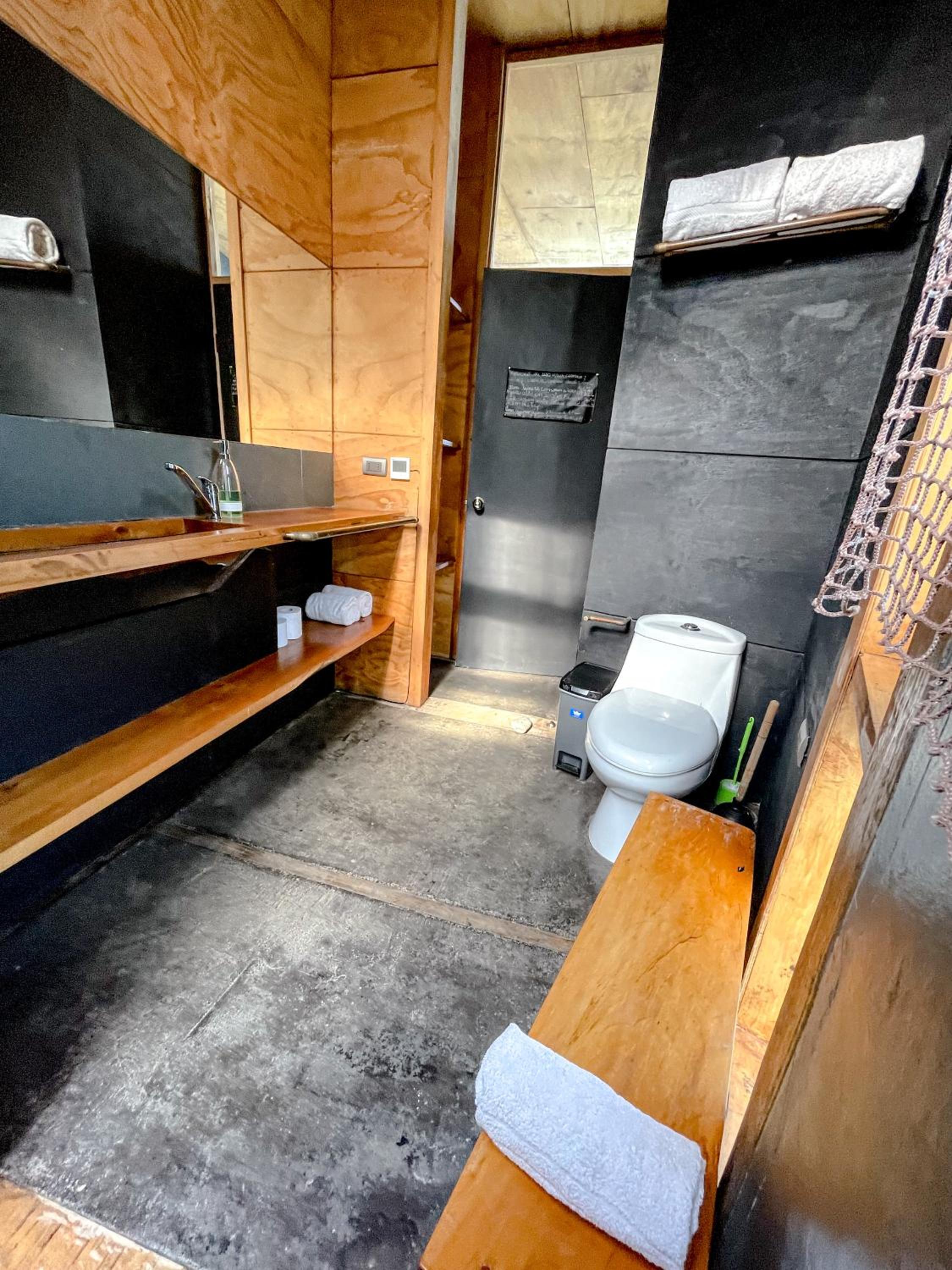 El Coo Lodge