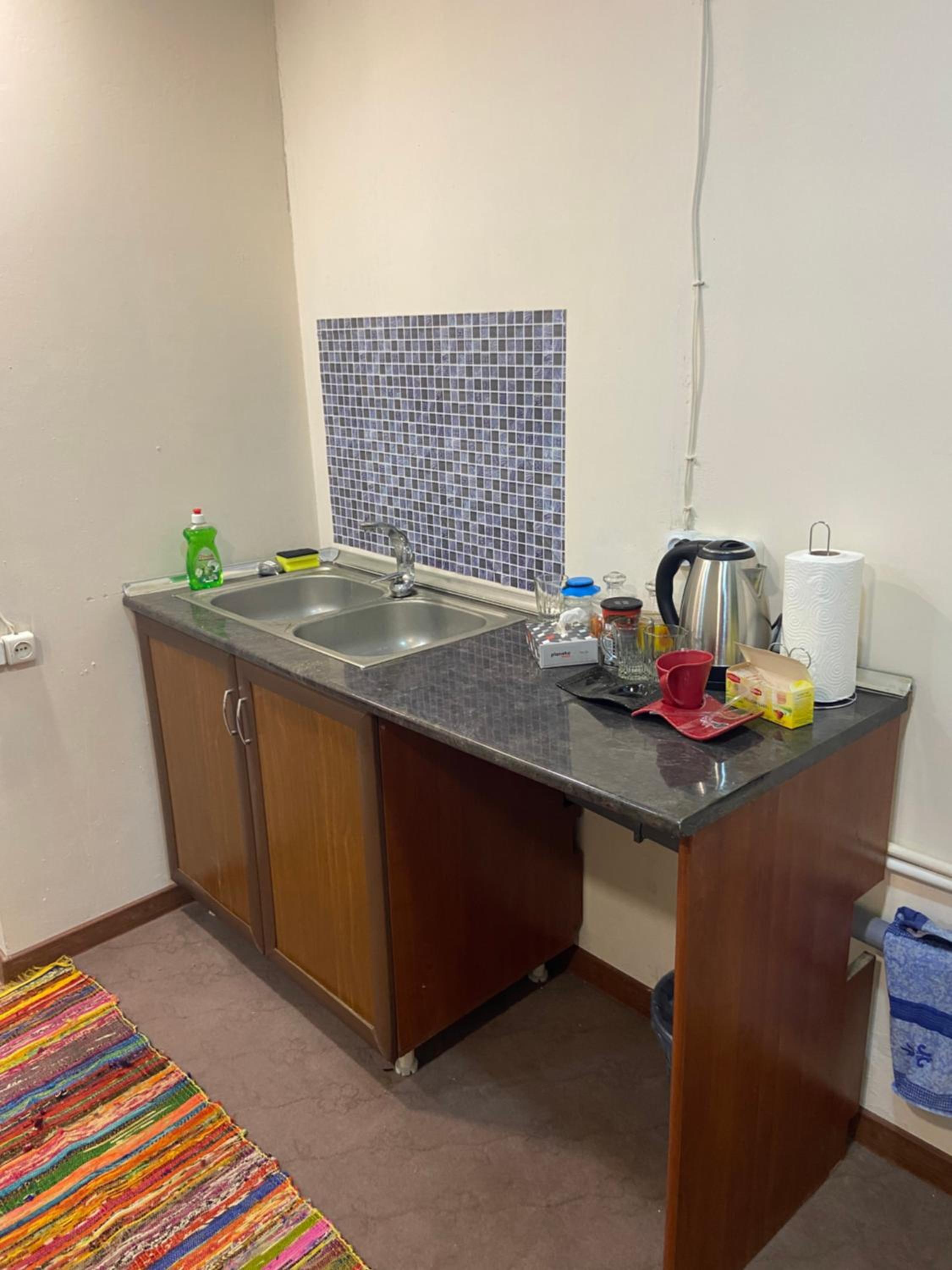 Vahe's corner house