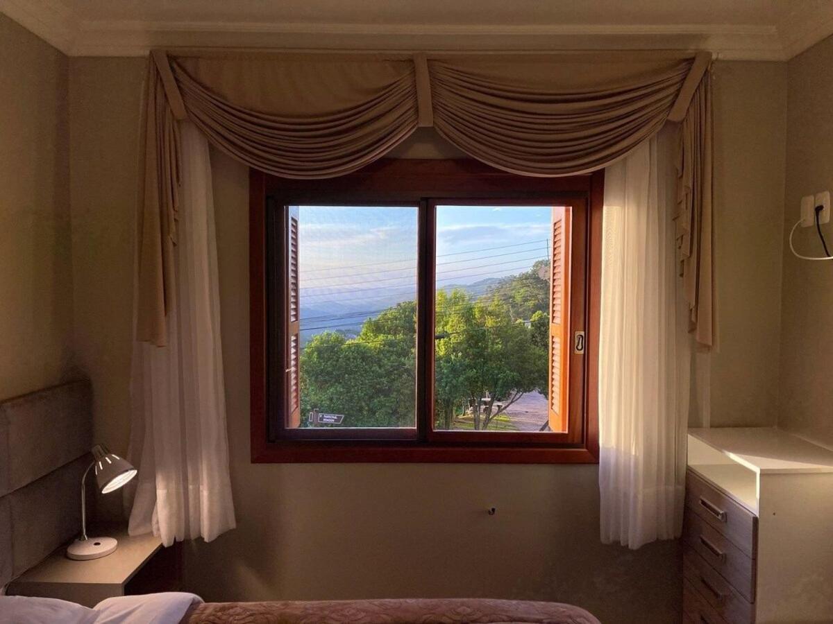 MARAVILHOSO Apartamento VISTA DO VALE e 2 dorm