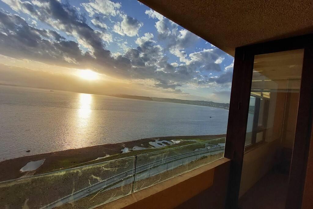Departamento con preciosa vista al mar y ciudad