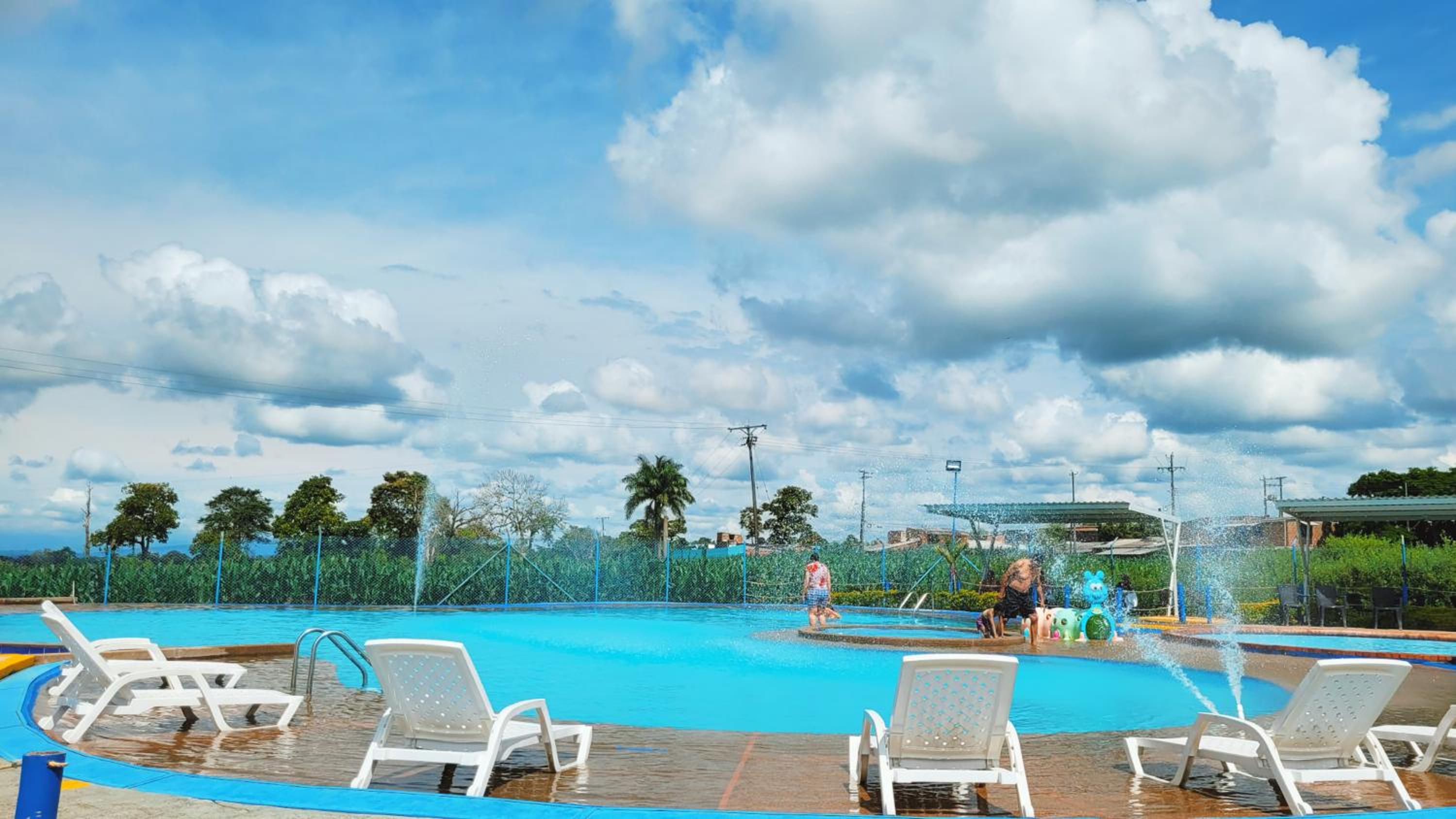 Apto con Piscina a 5min del Parque Nacional Del Café